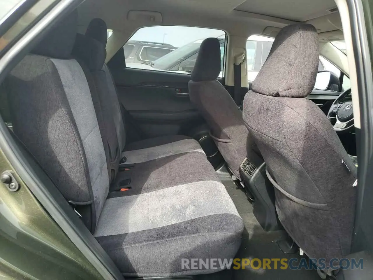 11 Photograph of a damaged car JTJGJRDZ0M2151890 LEXUS NX 2021