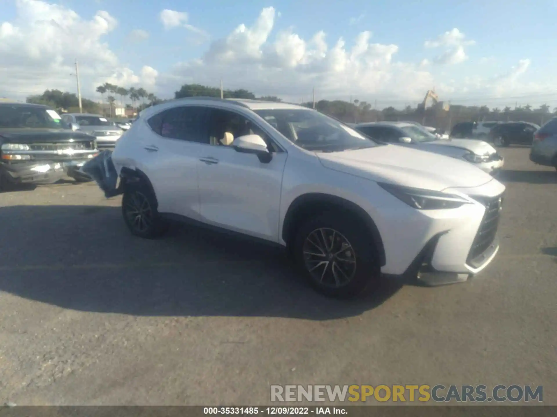 1 Photograph of a damaged car 2T2GGCEZ2NC012761 LEXUS NX 2022