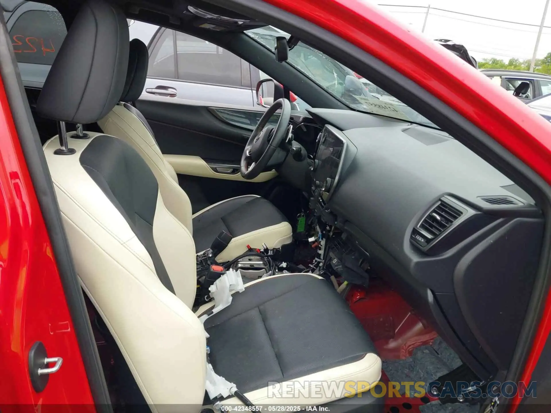 5 Photograph of a damaged car 2T2GDCAZ2NC002889 LEXUS NX 250 2022