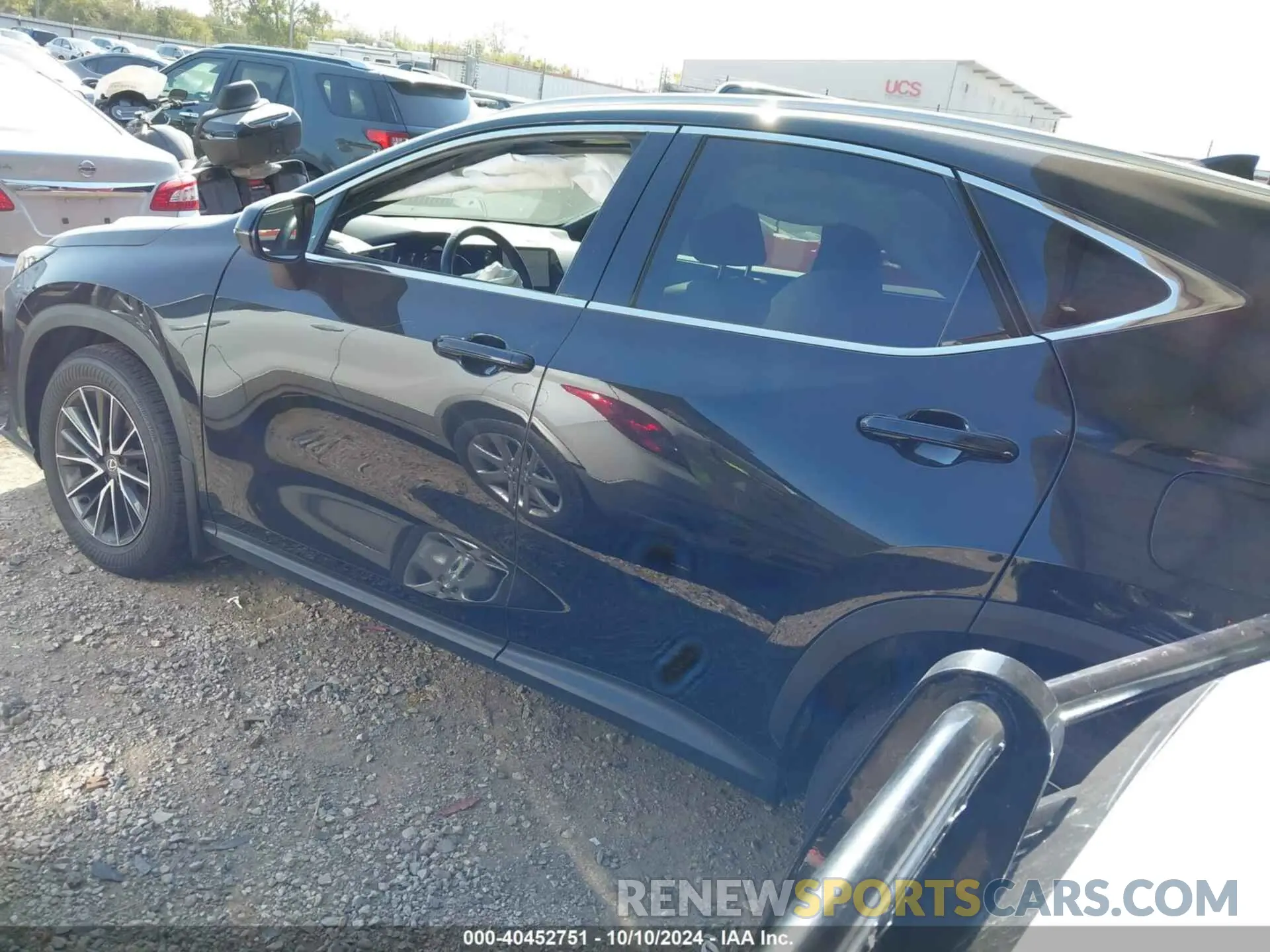 3 Photograph of a damaged car 2T2GDCAZ0RC008244 LEXUS NX 250 2024