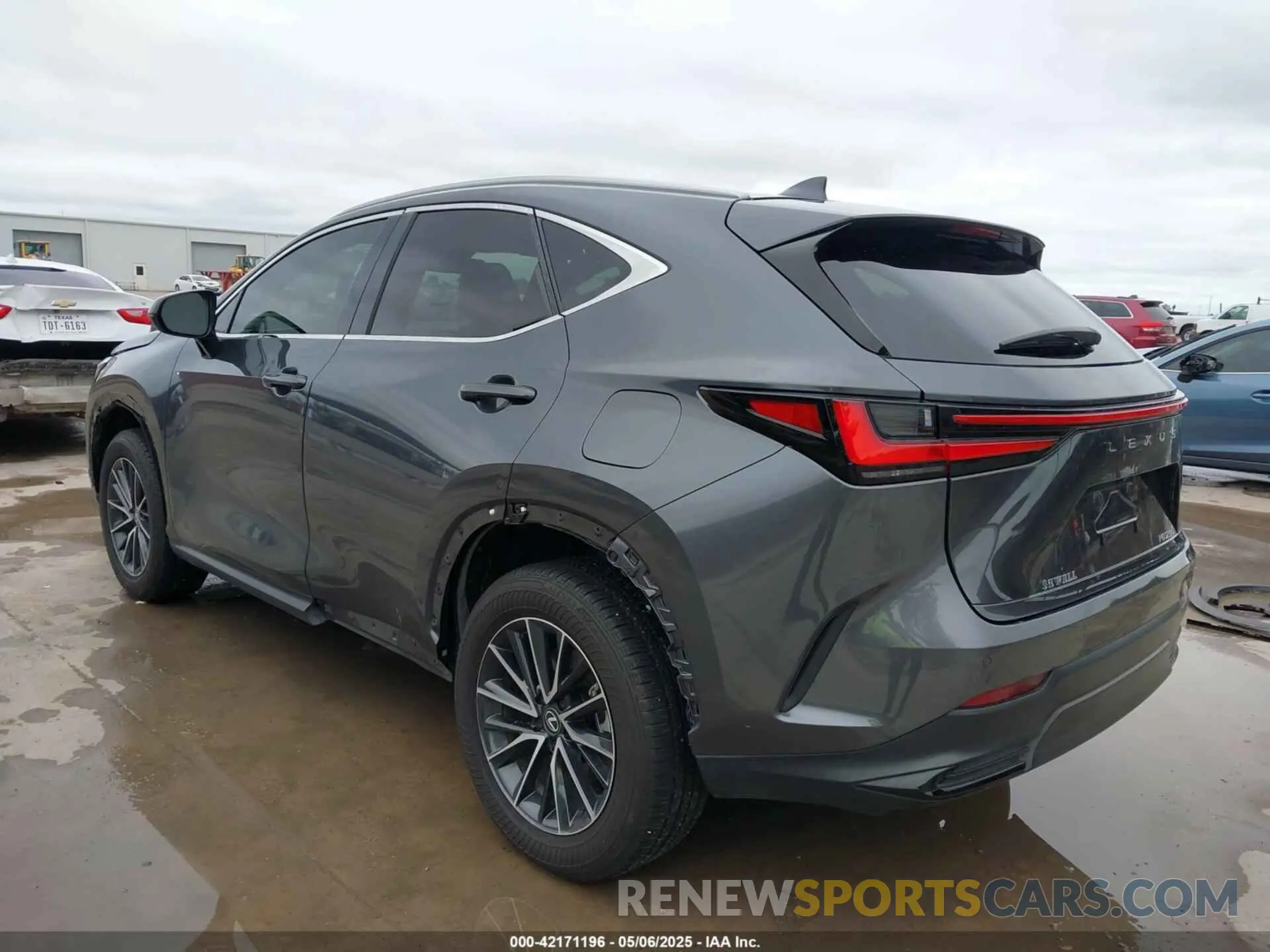 3 Photograph of a damaged car 2T2GDCAZ7RC015465 LEXUS NX 250 2024