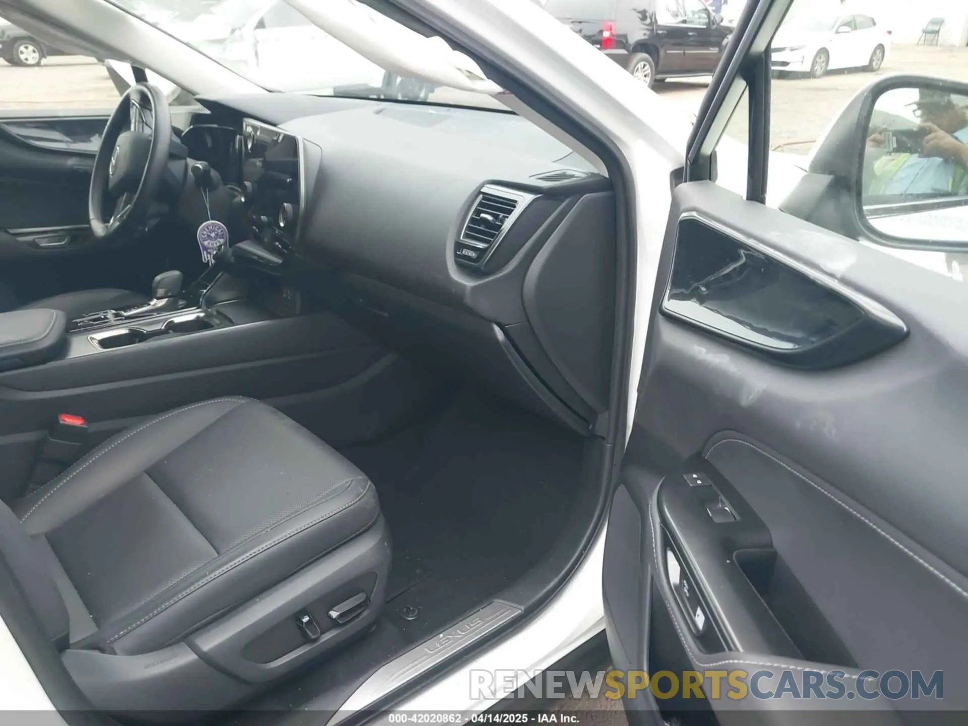 5 Photograph of a damaged car JTJGDCAZ2R5022080 LEXUS NX 250 2024