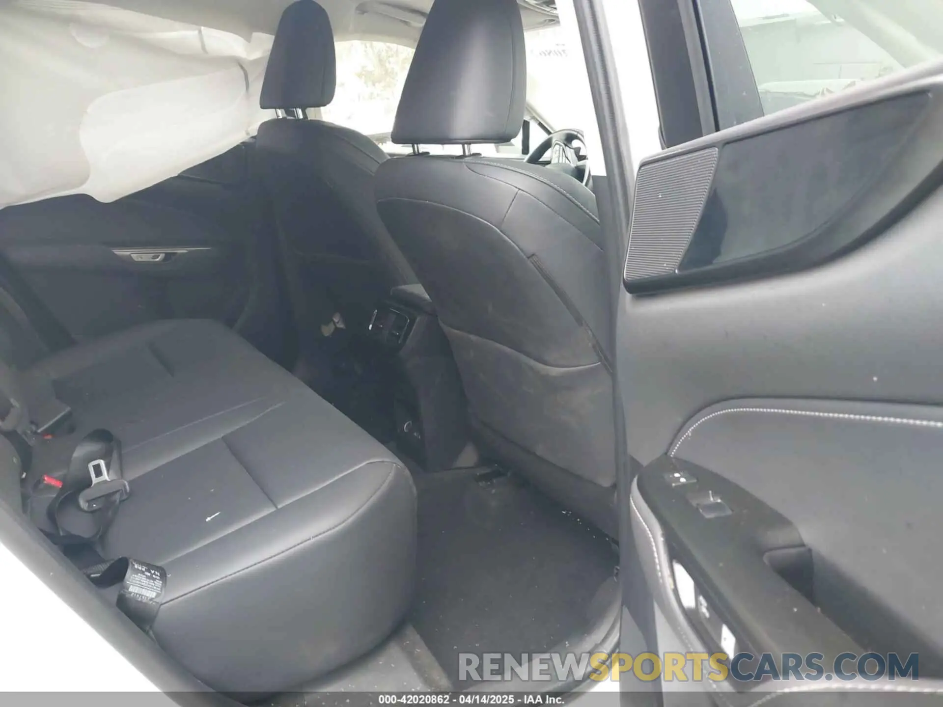 8 Photograph of a damaged car JTJGDCAZ2R5022080 LEXUS NX 250 2024
