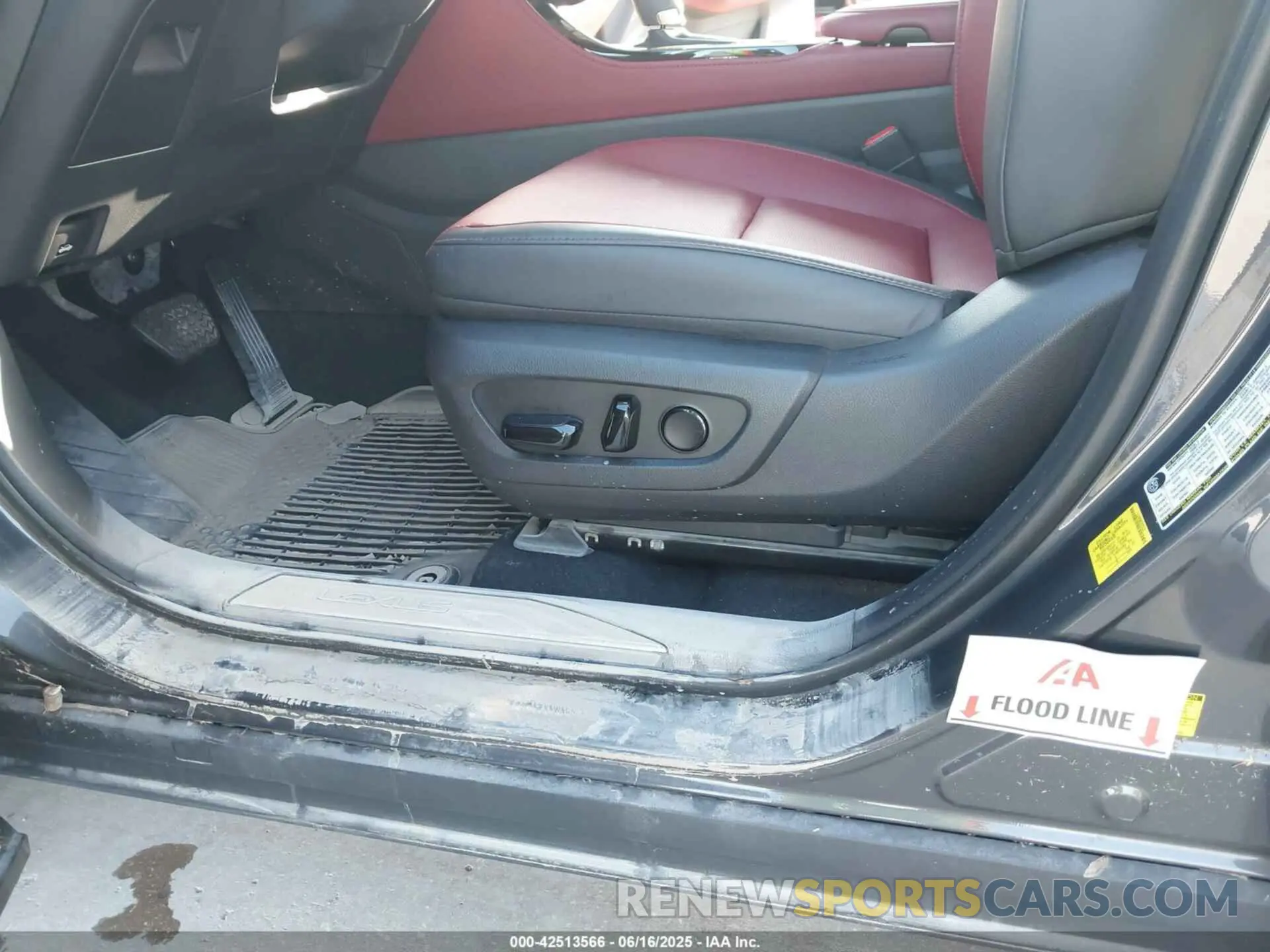 6 Photograph of a damaged car 2T2GDCAZ0SC016771 LEXUS NX 250 2025
