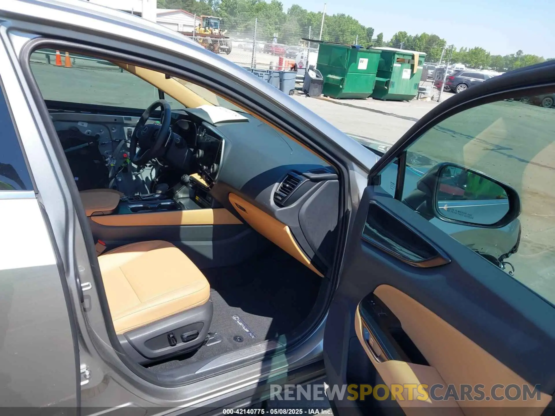 5 Photograph of a damaged car 2T2GDCAZ1SC020537 LEXUS NX 250 2025
