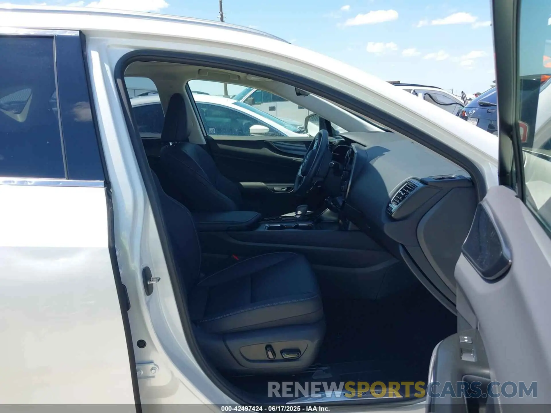 5 Photograph of a damaged car JTJGDCAZ5S2015616 LEXUS NX 250 2025