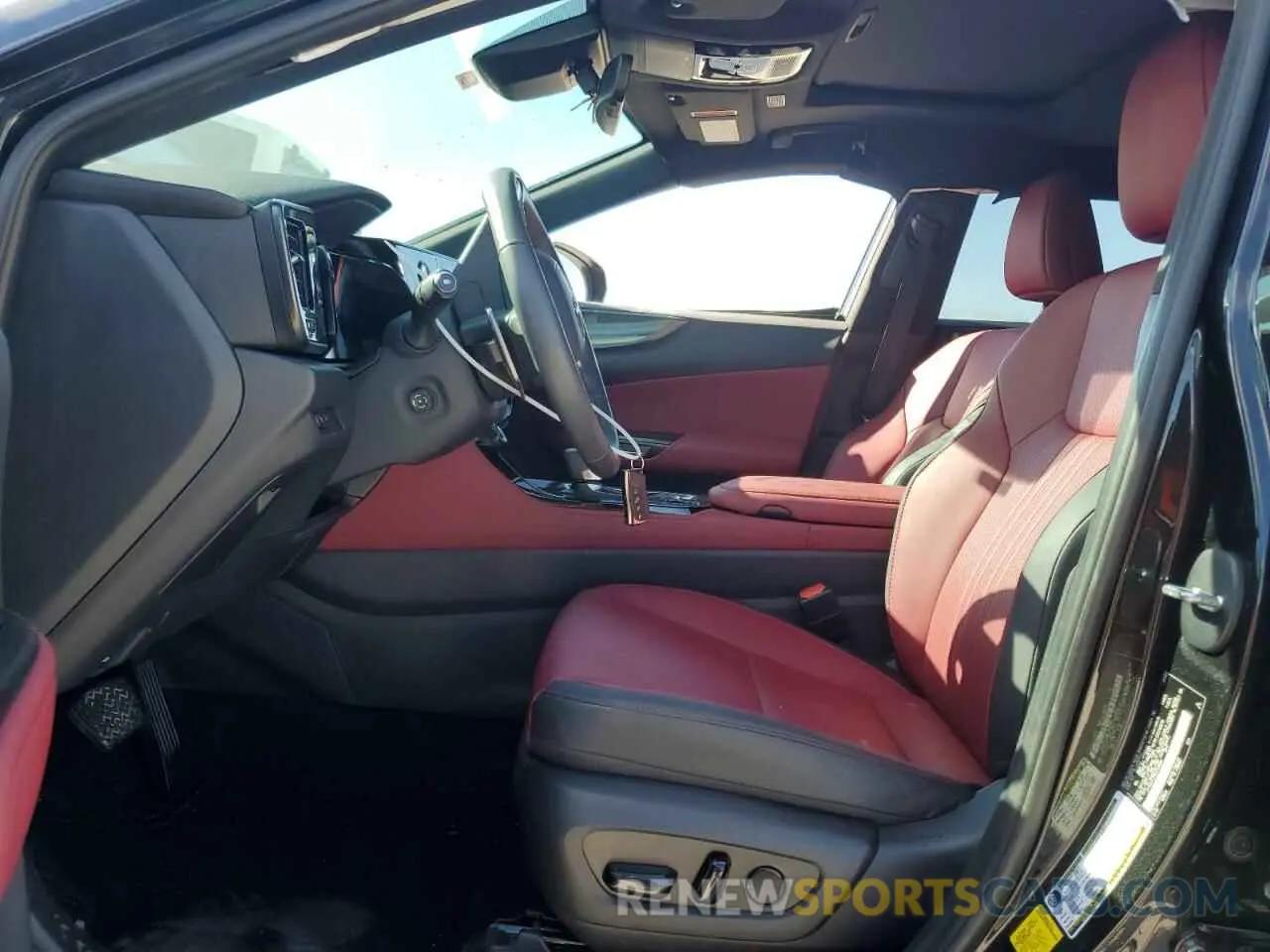7 Photograph of a damaged car 2T2GDCAZ6RC009866 LEXUS NX 250 PRE 2024