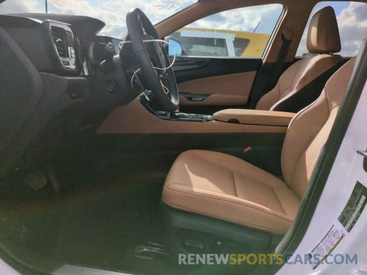 7 Photograph of a damaged car 2T2GDCAZ6RC014369 LEXUS NX 250 PRE 2024