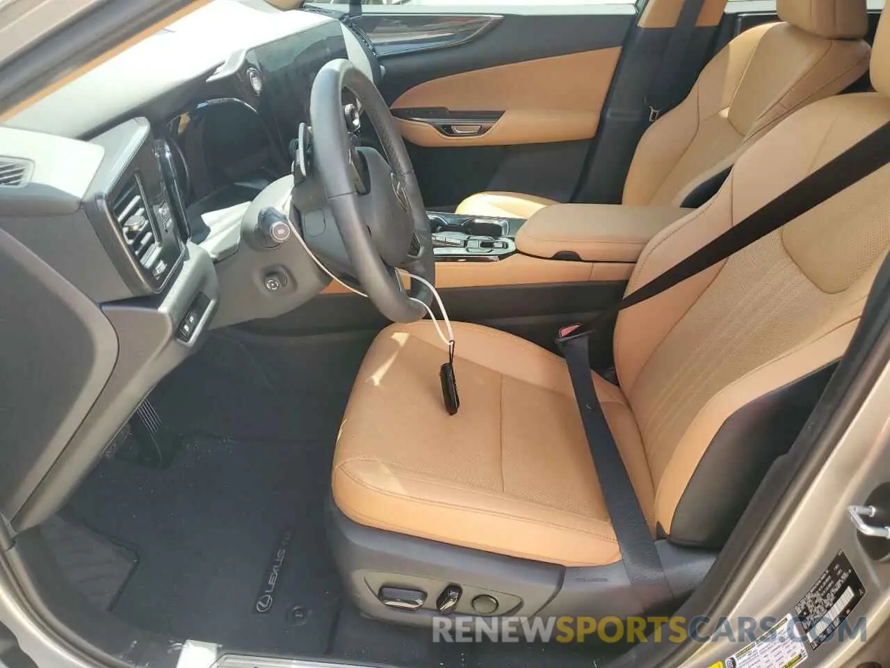 7 Photograph of a damaged car 2T2GDCAZXRC014844 LEXUS NX 250 PRE 2024