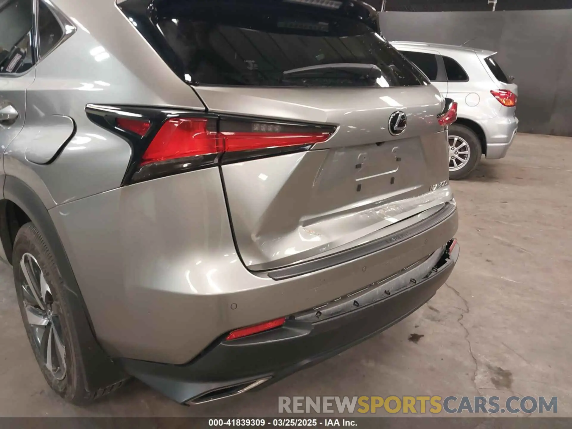 18 Photograph of a damaged car JTJBARBZ3K2184568 LEXUS NX 300 2019