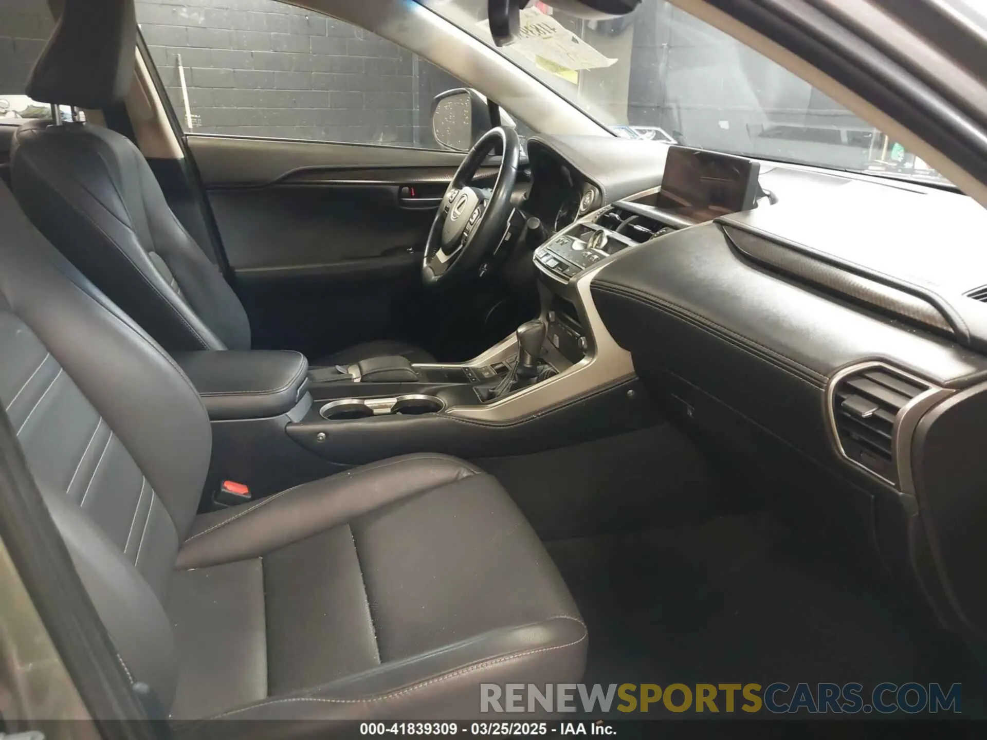 5 Photograph of a damaged car JTJBARBZ3K2184568 LEXUS NX 300 2019