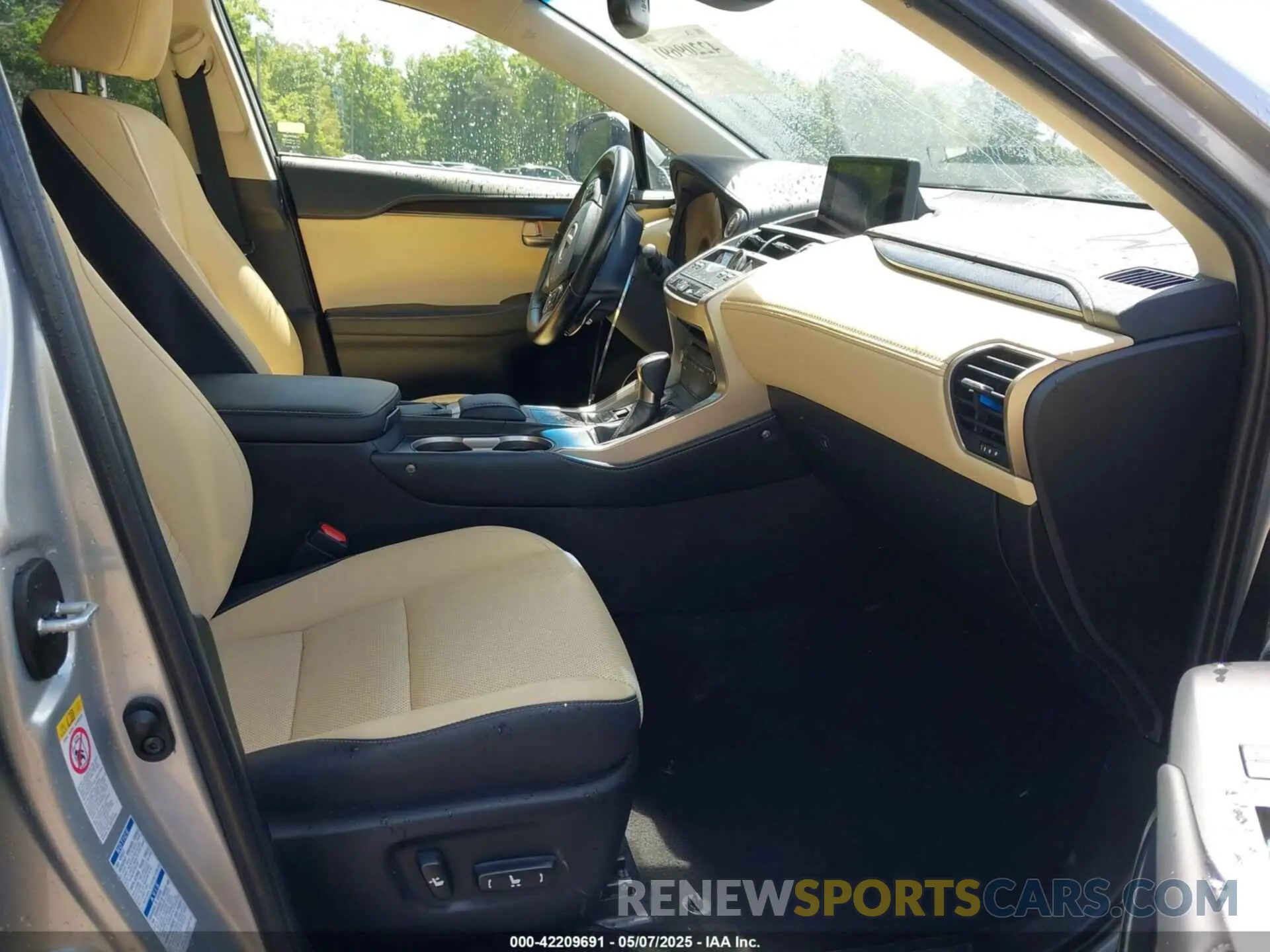 5 Photograph of a damaged car JTJBARBZ4K2192100 LEXUS NX 300 2019