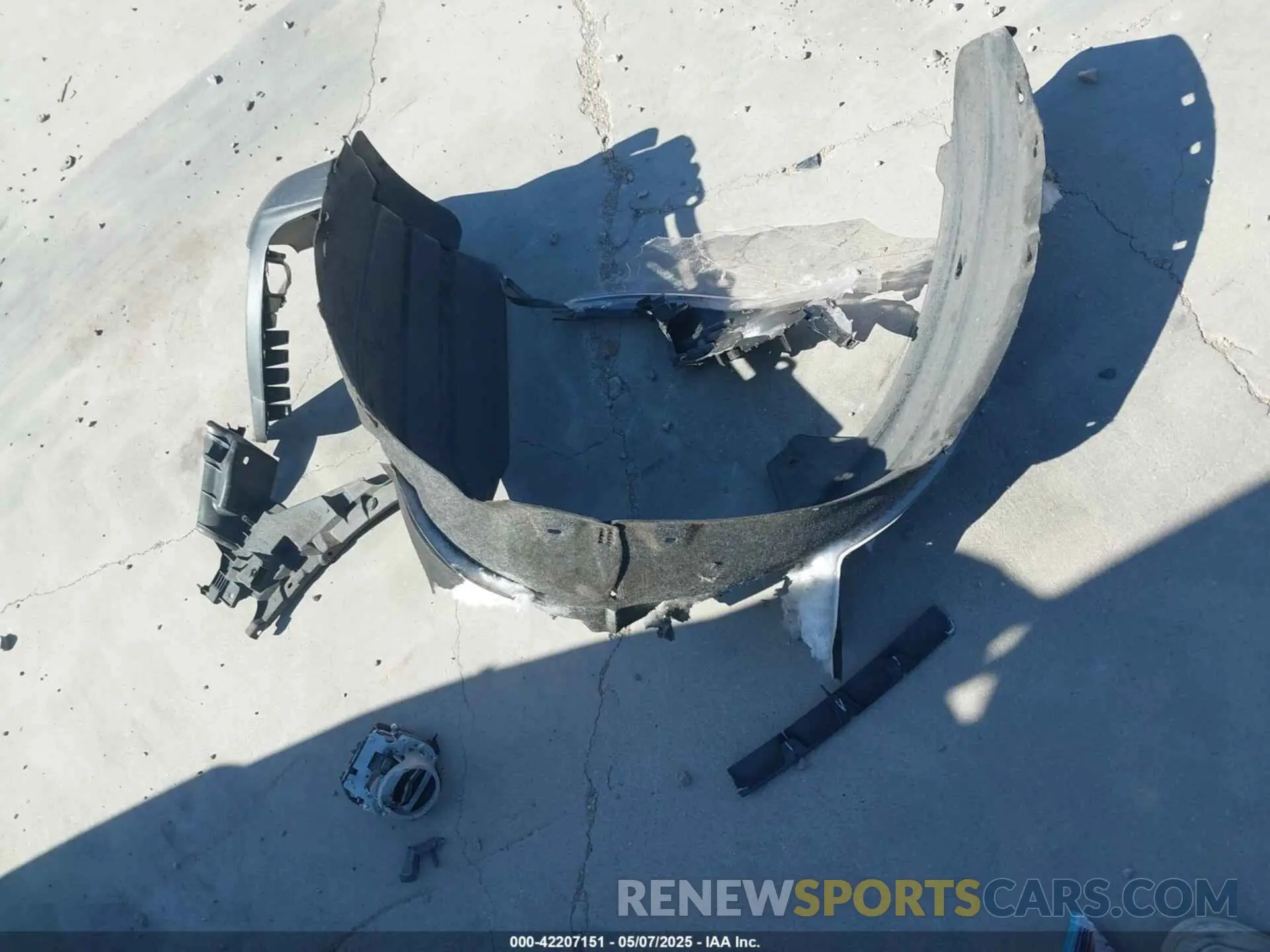 11 Photograph of a damaged car JTJBARBZ7K2205535 LEXUS NX 300 2019