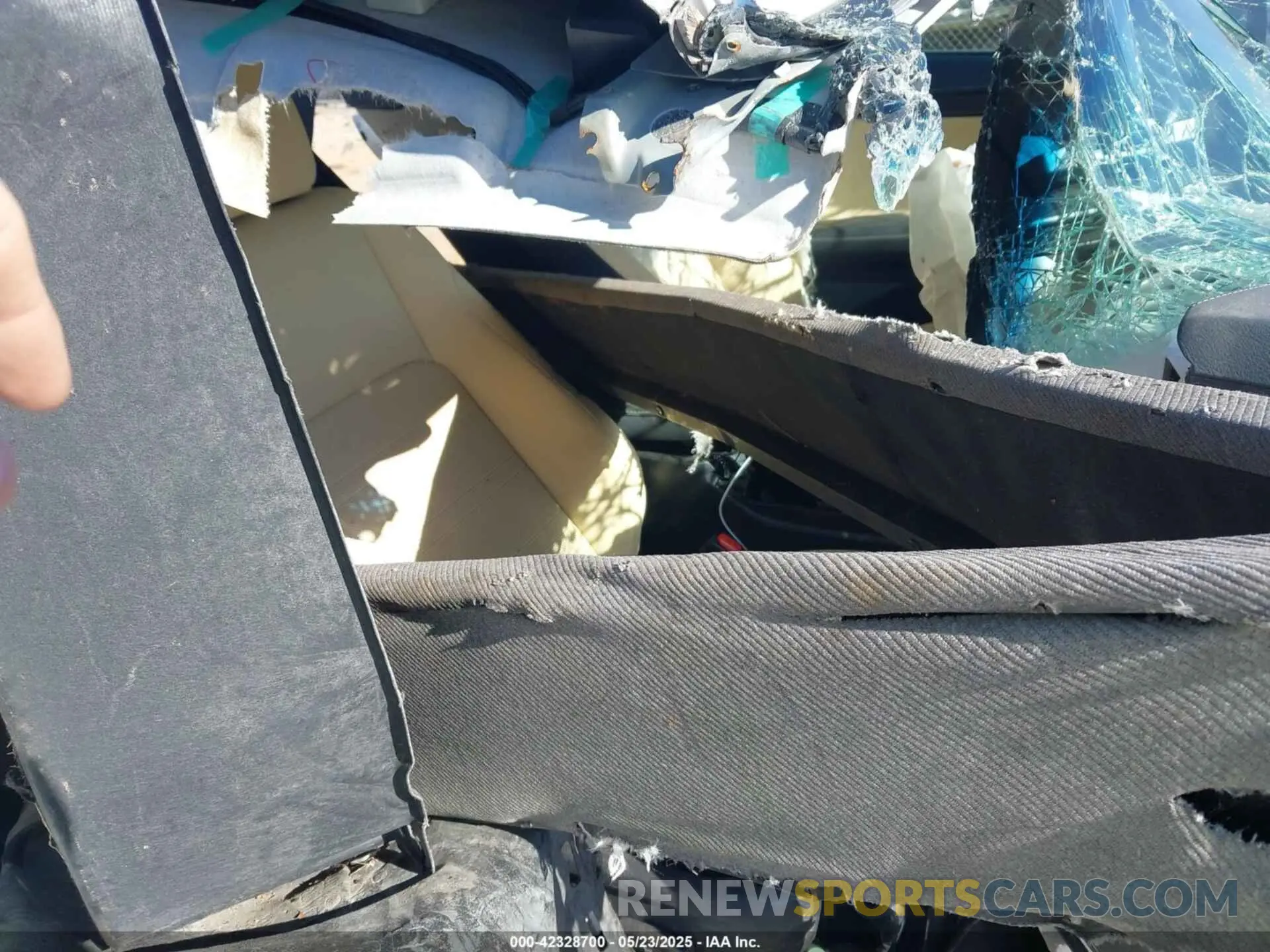5 Photograph of a damaged car JTJBARBZXK2192733 LEXUS NX 300 2019