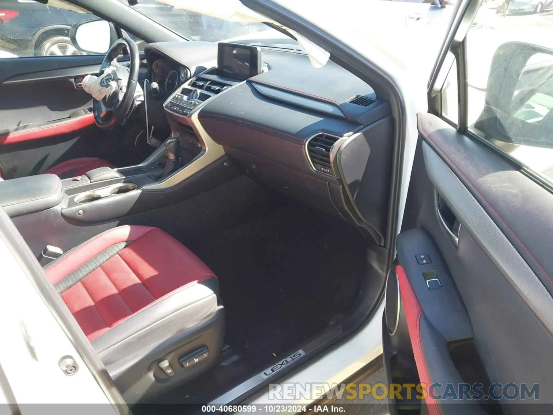 5 Photograph of a damaged car JTJYARBZ1K2137341 LEXUS NX 300 2019