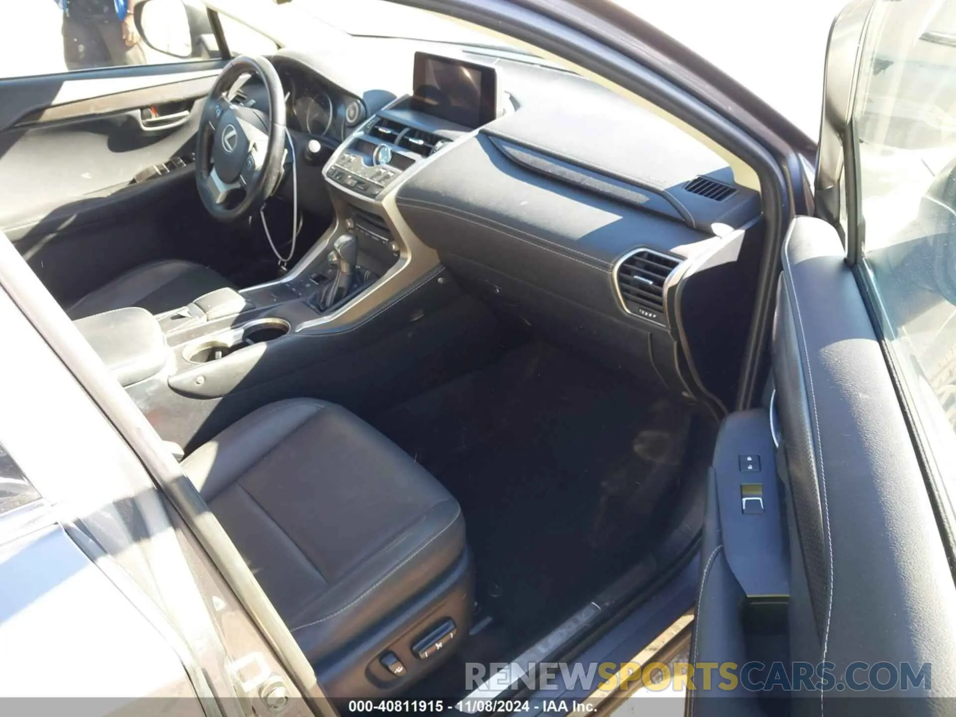 5 Photograph of a damaged car JTJYARBZ2K2120239 LEXUS NX 300 2019