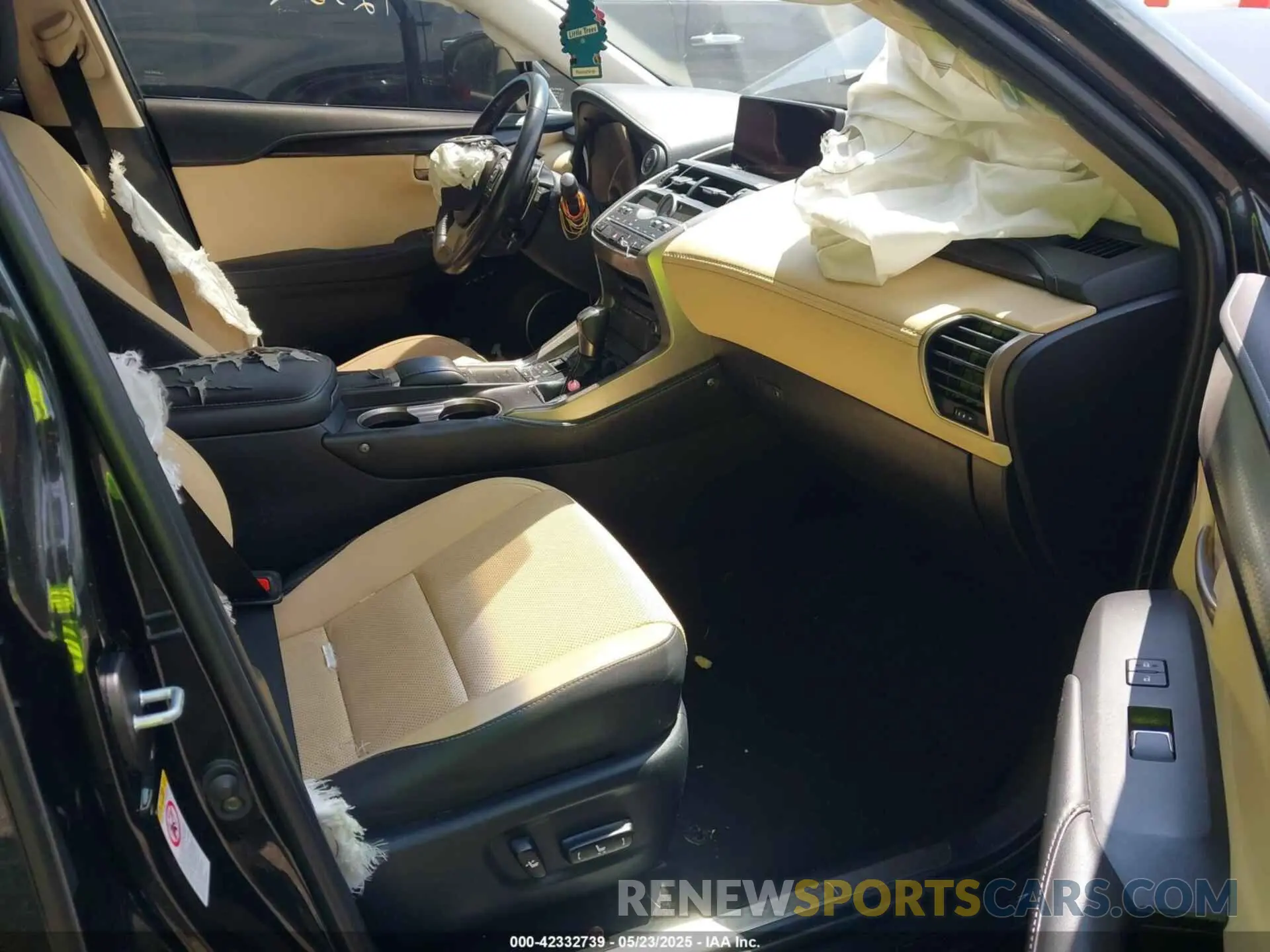 5 Photograph of a damaged car JTJYARBZ4K2124003 LEXUS NX 300 2019