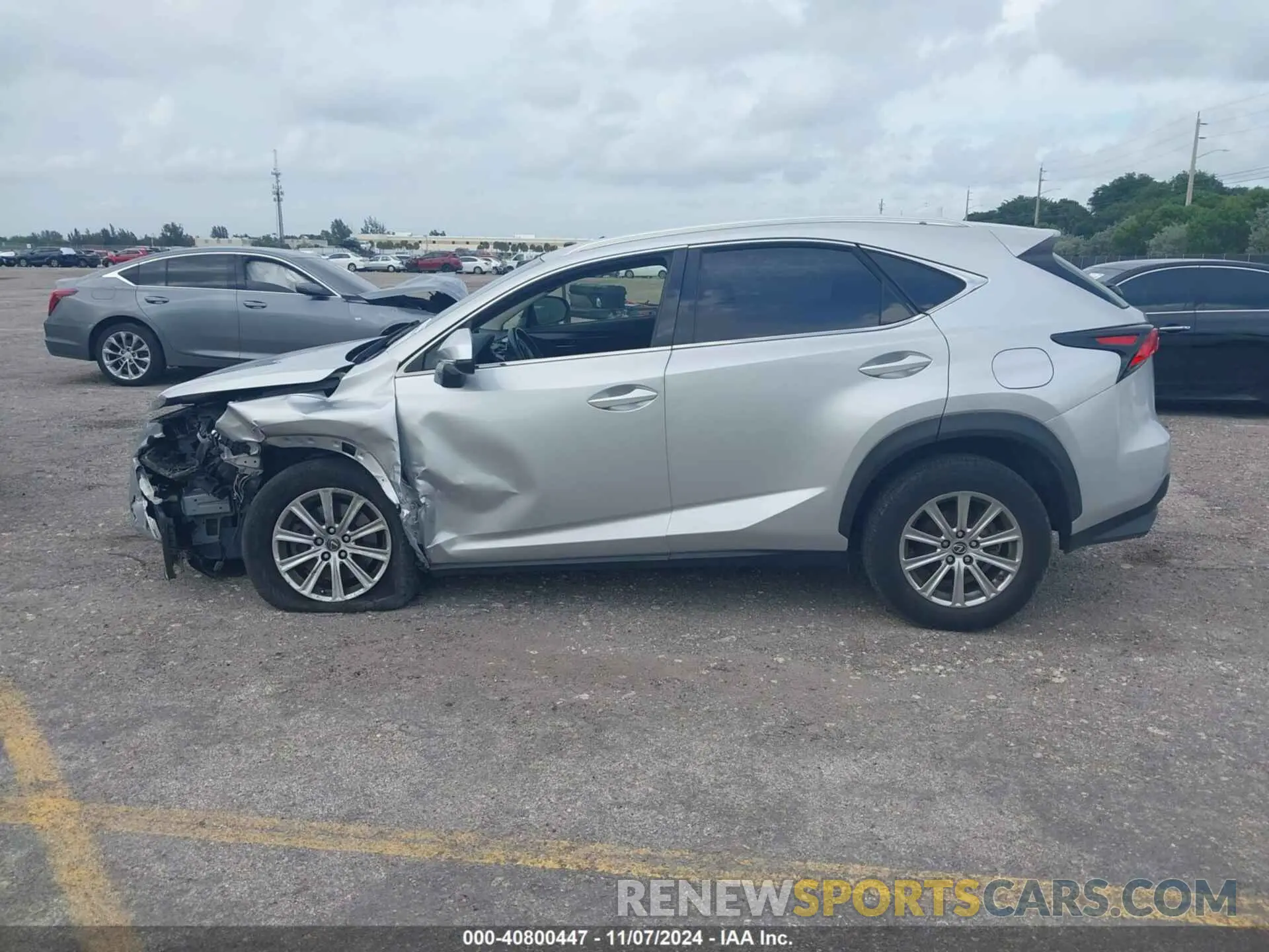 14 Photograph of a damaged car JTJYARBZ5K2131557 LEXUS NX 300 2019