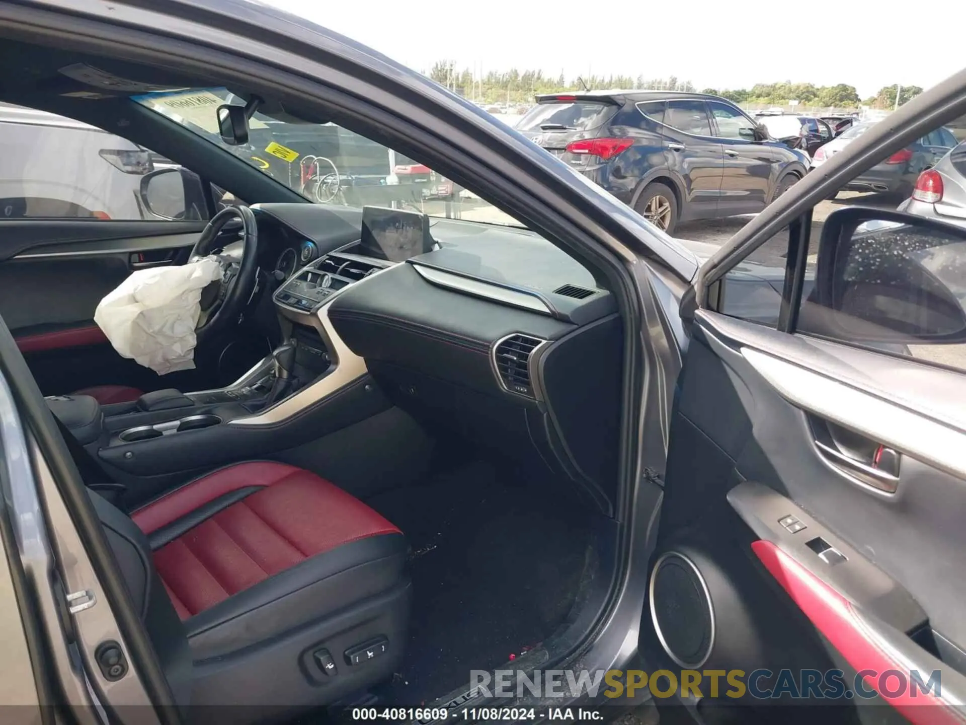 5 Photograph of a damaged car JTJYARBZ9K2148961 LEXUS NX 300 2019