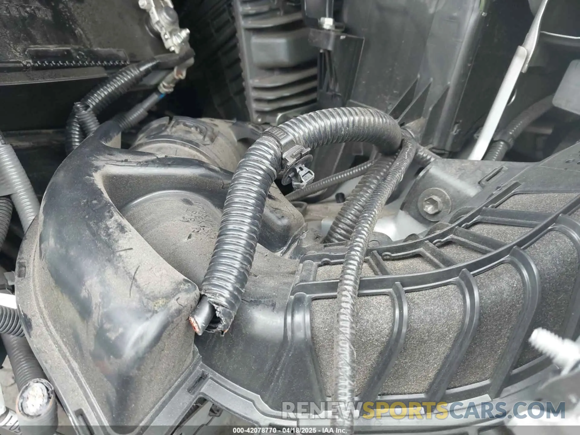 18 Photograph of a damaged car JTJYARBZ9K2158017 LEXUS NX 300 2019