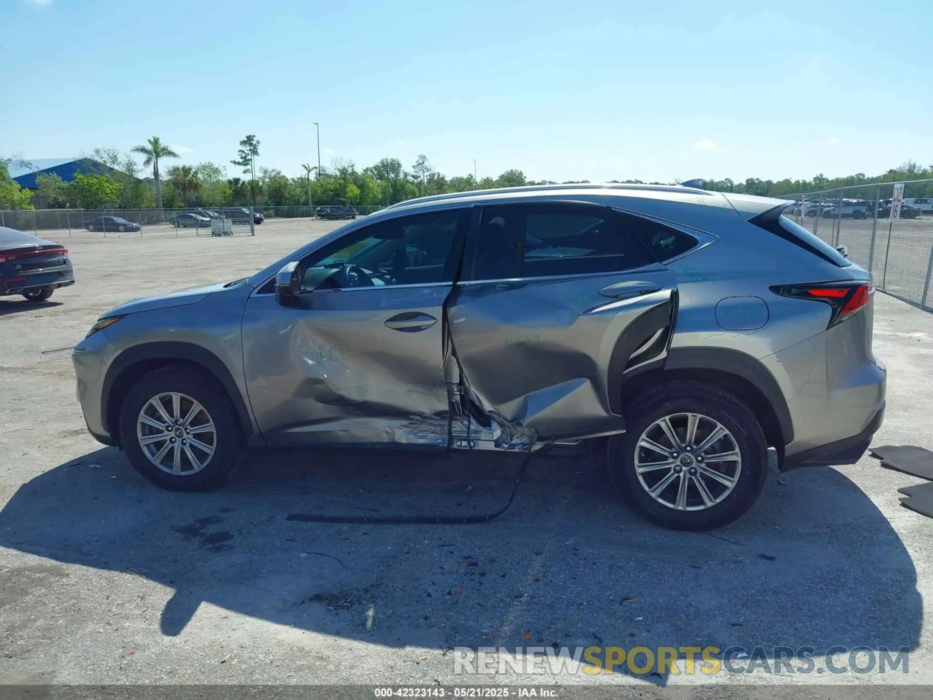 14 Photograph of a damaged car JTJDARBZ0L5004875 LEXUS NX 300 2020