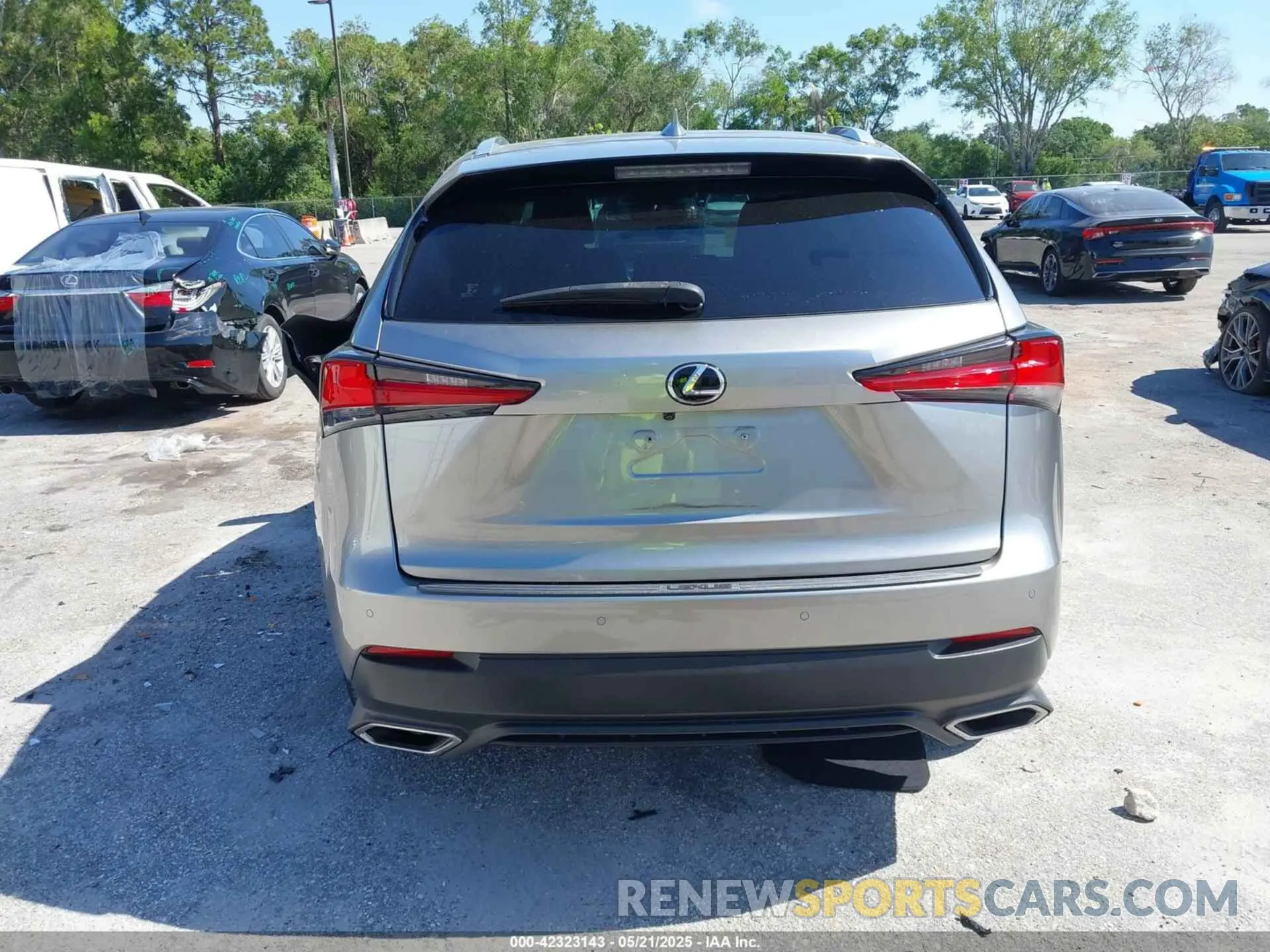 16 Photograph of a damaged car JTJDARBZ0L5004875 LEXUS NX 300 2020
