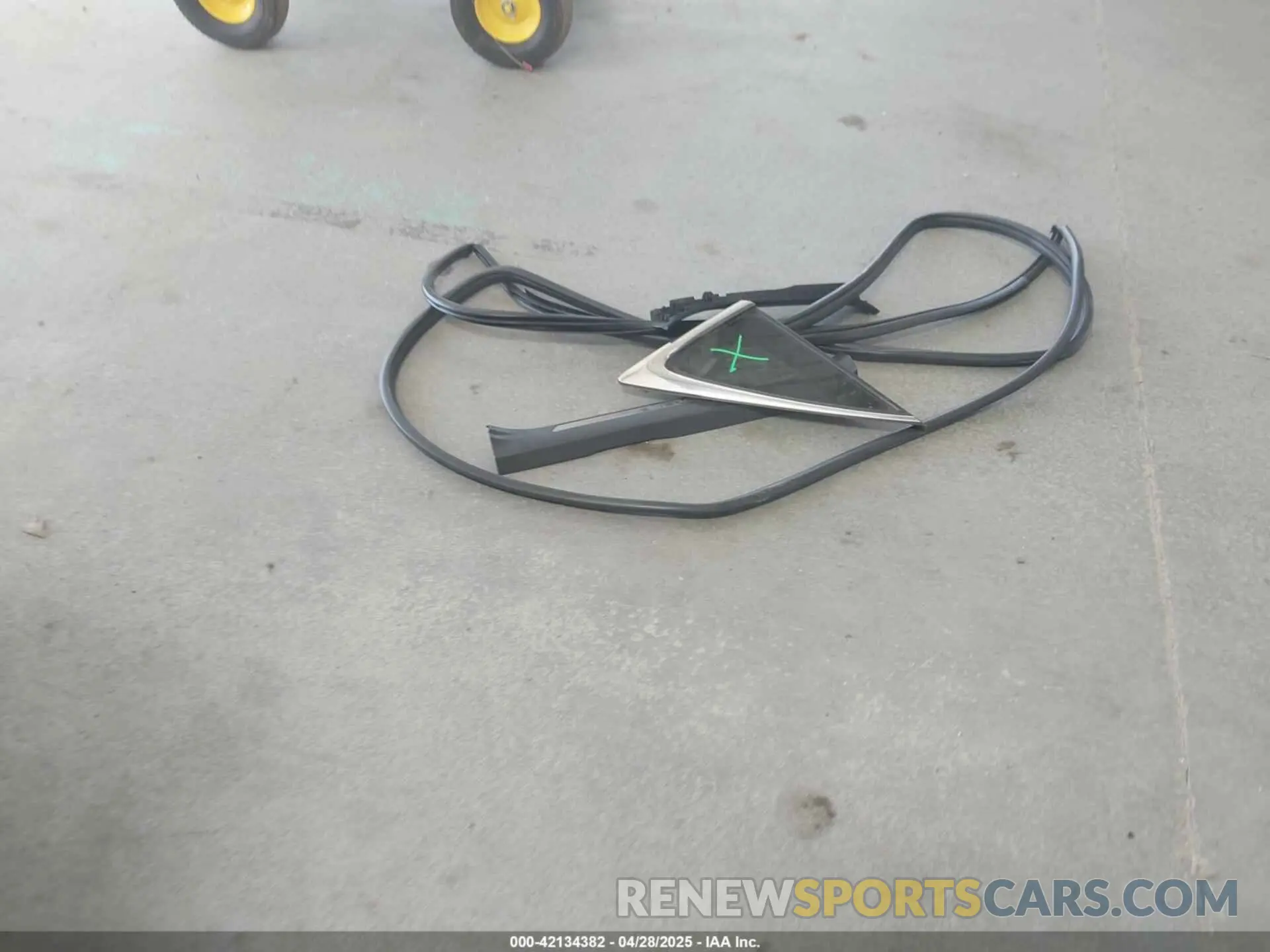 12 Photograph of a damaged car JTJDARBZXL2160889 LEXUS NX 300 2020