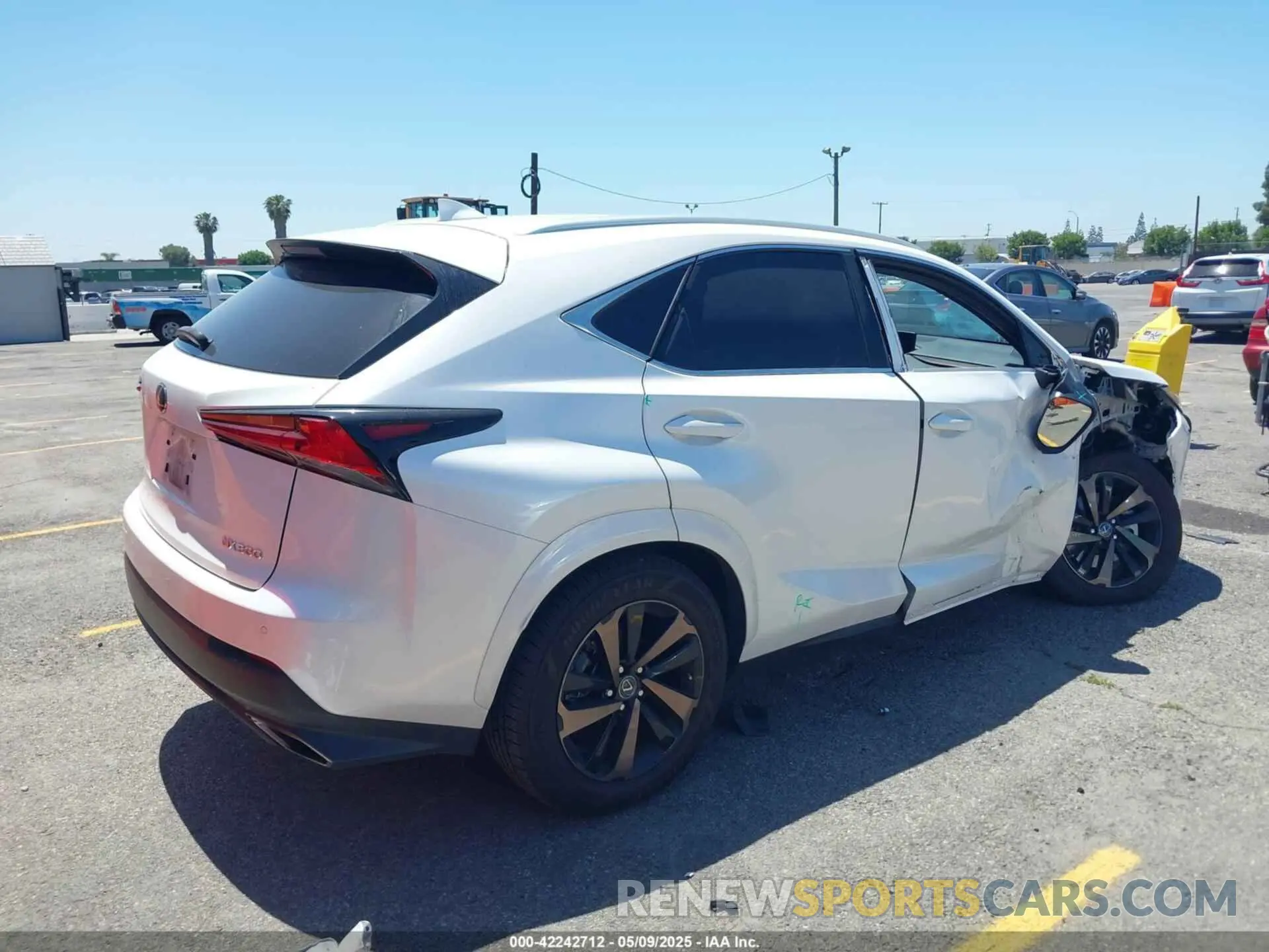 4 Photograph of a damaged car JTJGARBZ1L2170014 LEXUS NX 300 2020