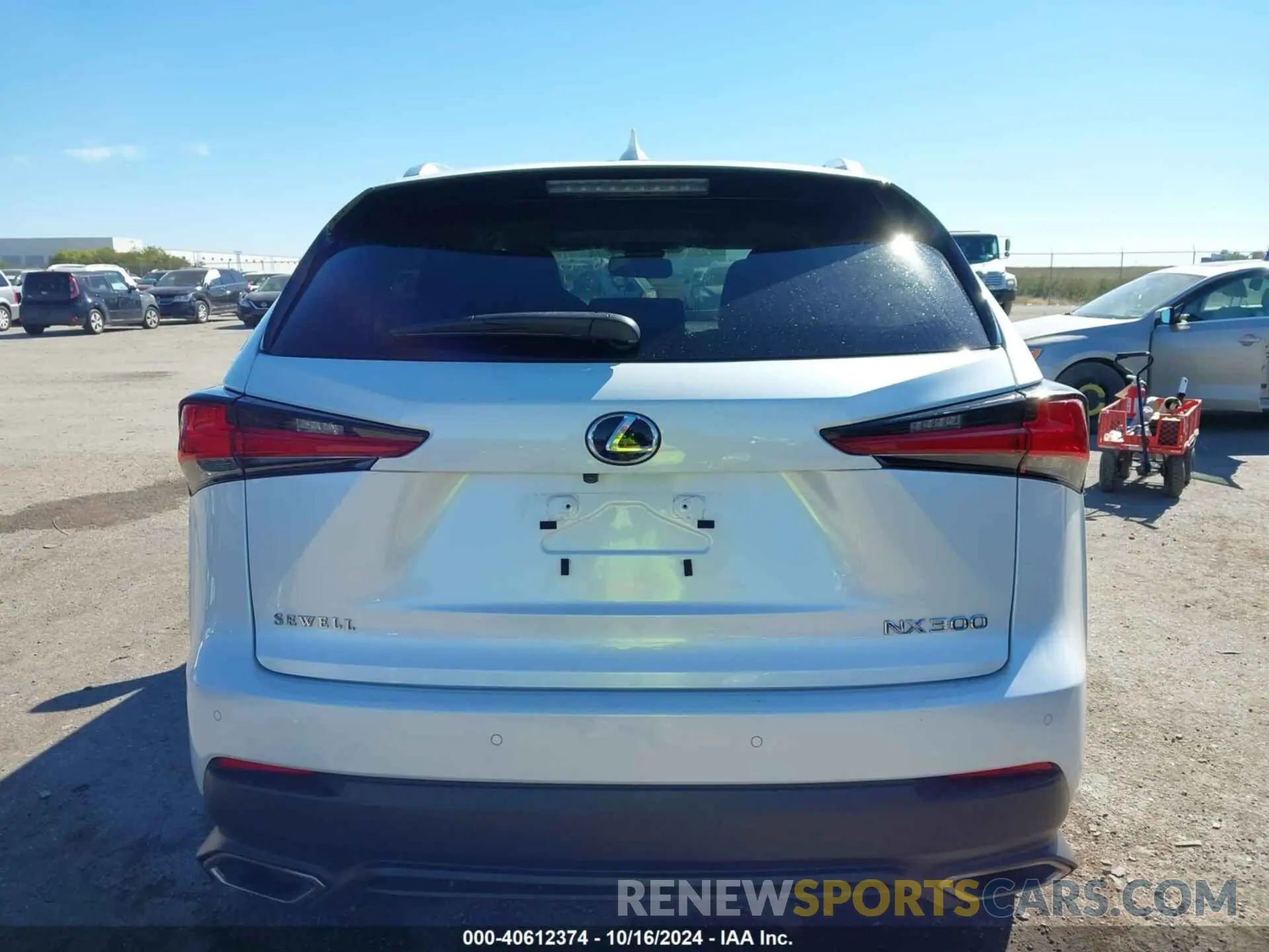 17 Photograph of a damaged car JTJGARBZ4L5006125 LEXUS NX 300 2020