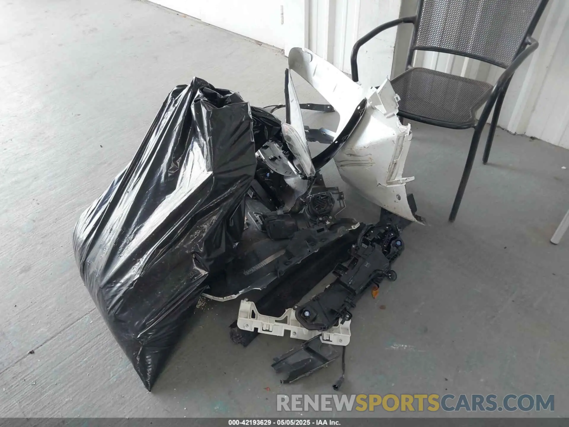 12 Photograph of a damaged car JTJGARBZ7M5027794 LEXUS NX 300 2021