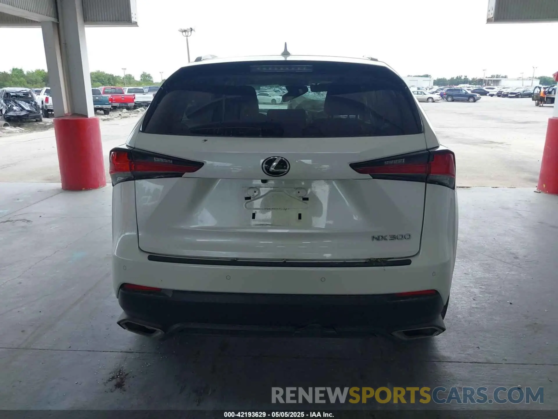 17 Photograph of a damaged car JTJGARBZ7M5027794 LEXUS NX 300 2021