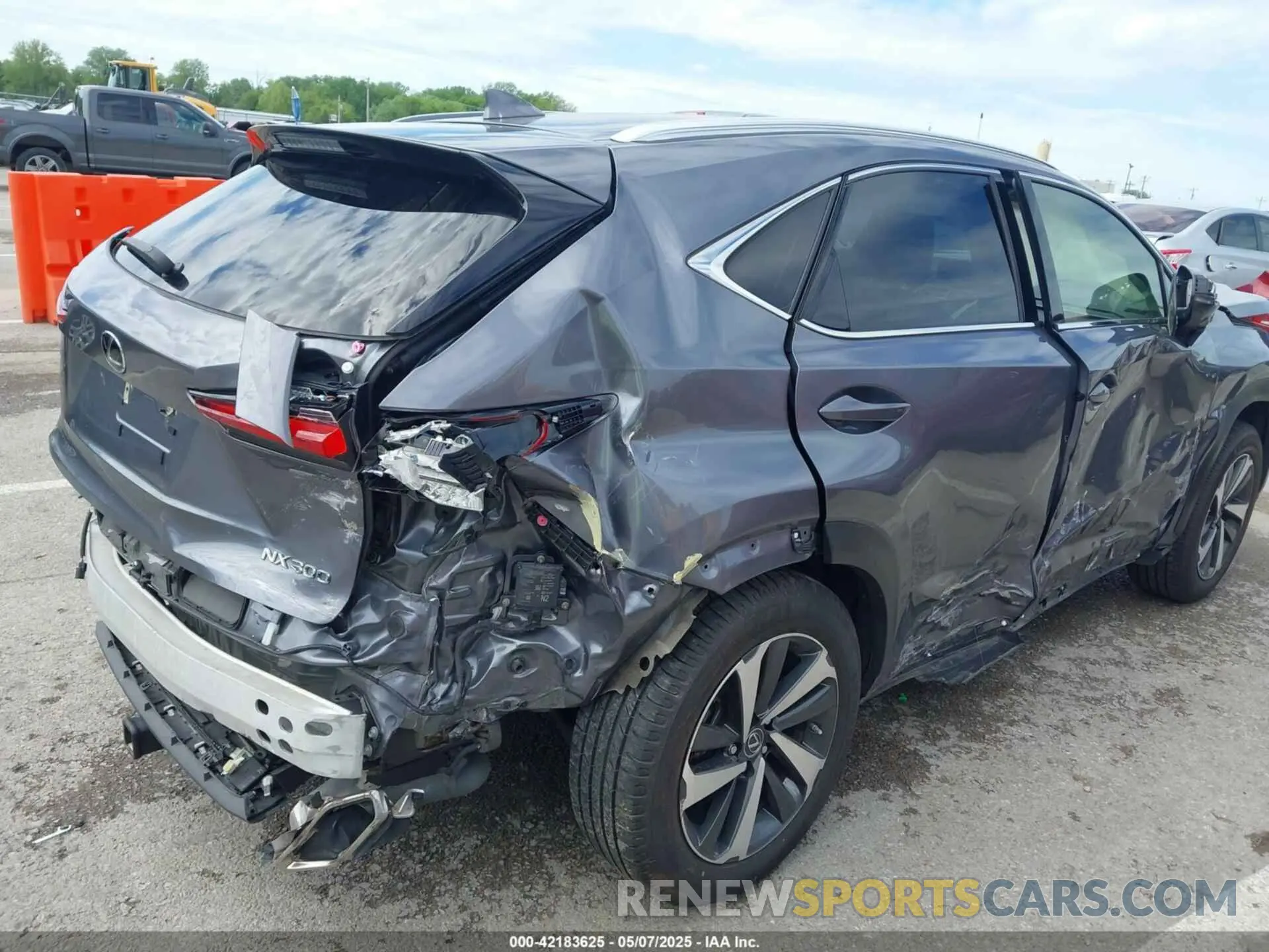 4 Photograph of a damaged car JTJGARDZ8M2250070 LEXUS NX 300 2021