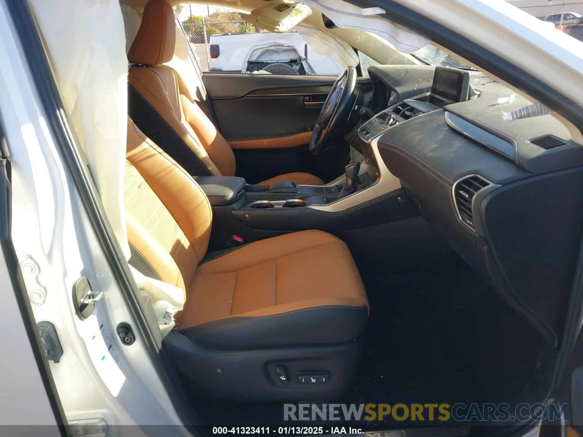 5 Photograph of a damaged car JTJGARDZXM5028693 LEXUS NX 300 2021
