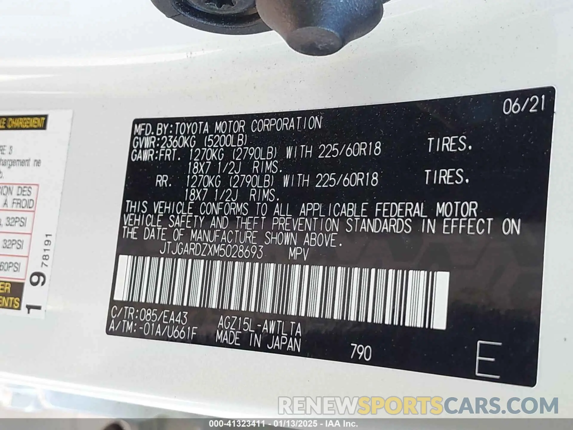 9 Photograph of a damaged car JTJGARDZXM5028693 LEXUS NX 300 2021