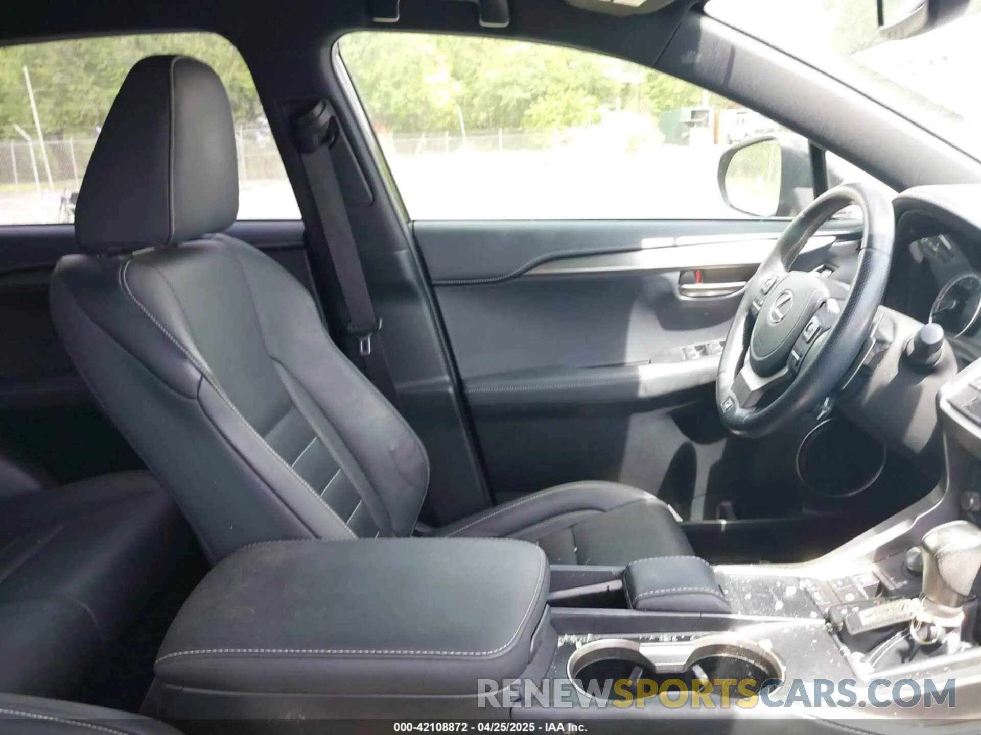 5 Photograph of a damaged car JTJSARBZ0M2195160 LEXUS NX 300 2021
