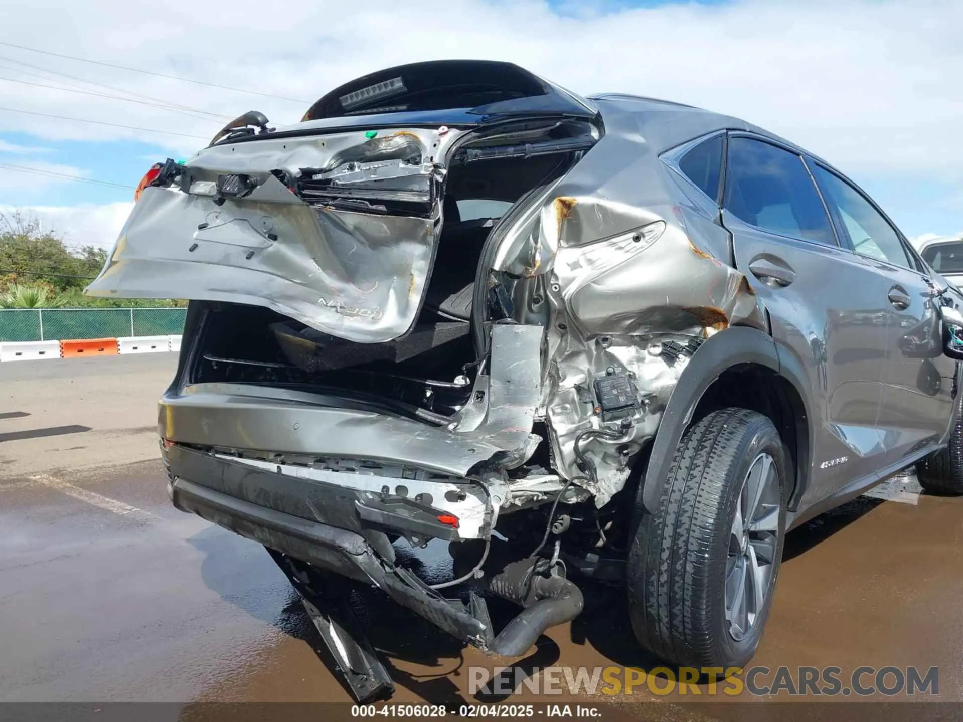 6 Photograph of a damaged car JTJBJRBZ9K2102990 LEXUS NX 300H 2019