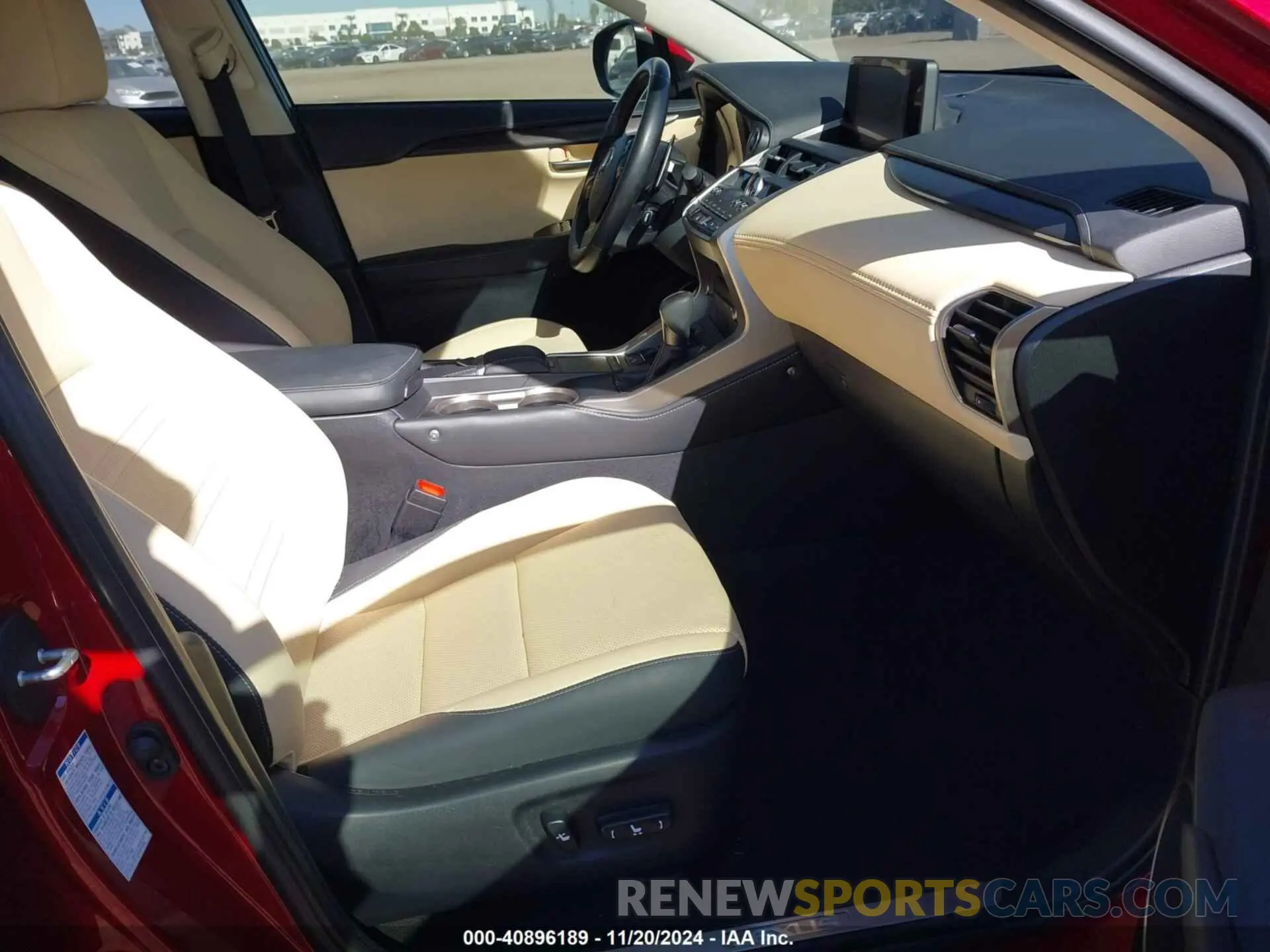 5 Photograph of a damaged car JTJDJRDZ7L5003025 LEXUS NX 300H 2020