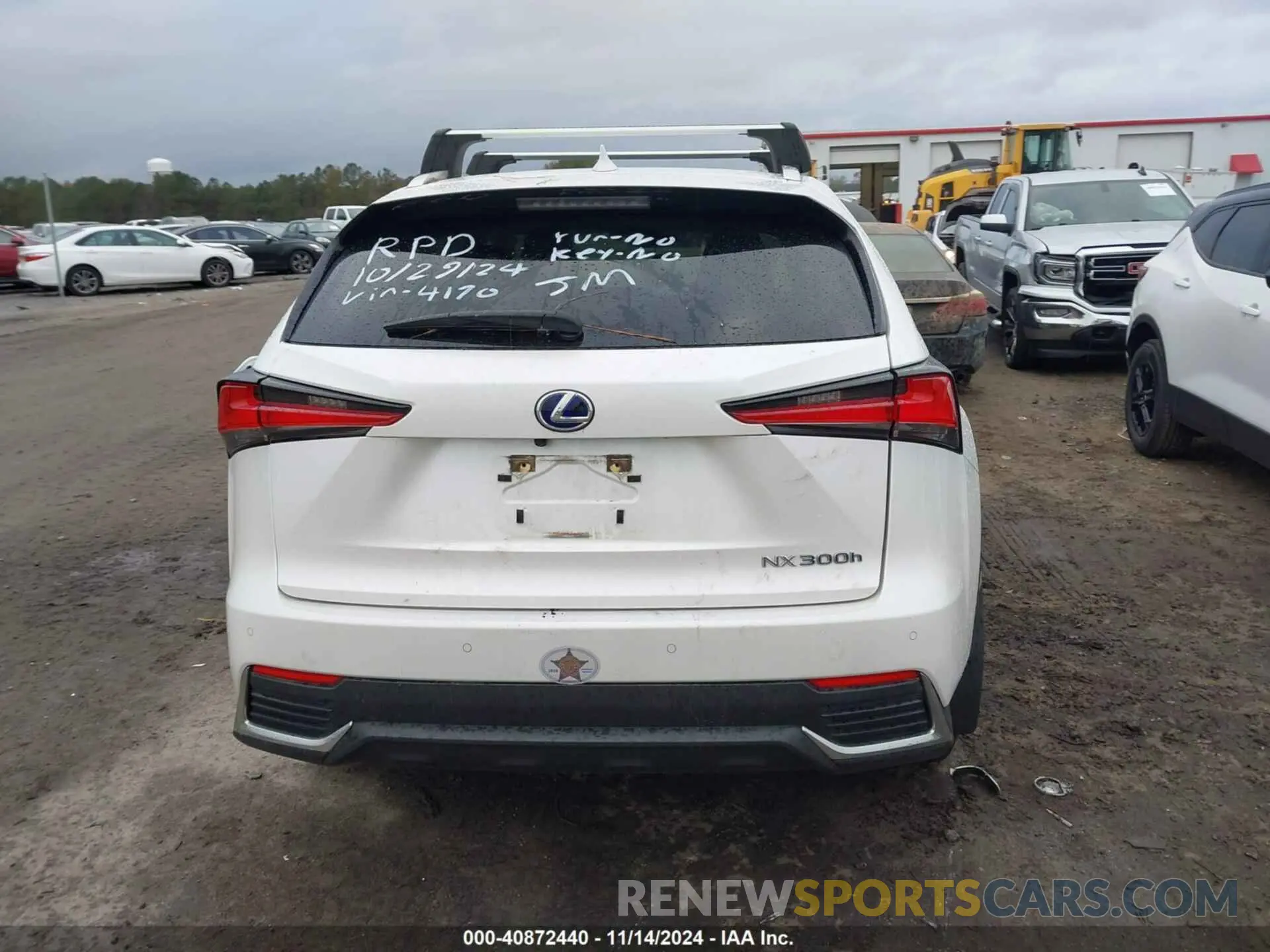 16 Photograph of a damaged car JTJGJRDZ3L5004170 LEXUS NX 300H 2020