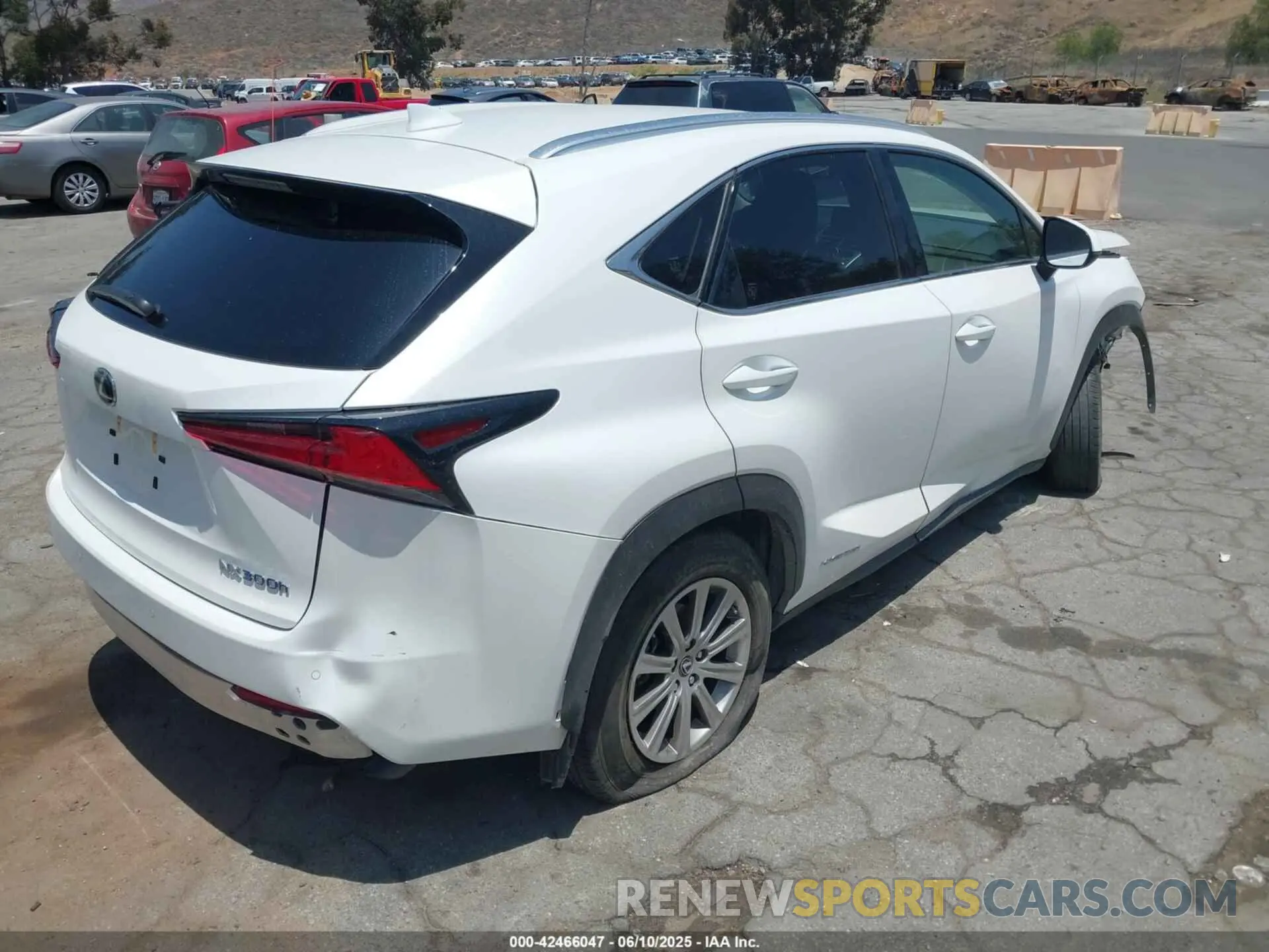 4 Photograph of a damaged car JTJDJRDZ0M2167722 LEXUS NX 300H 2021