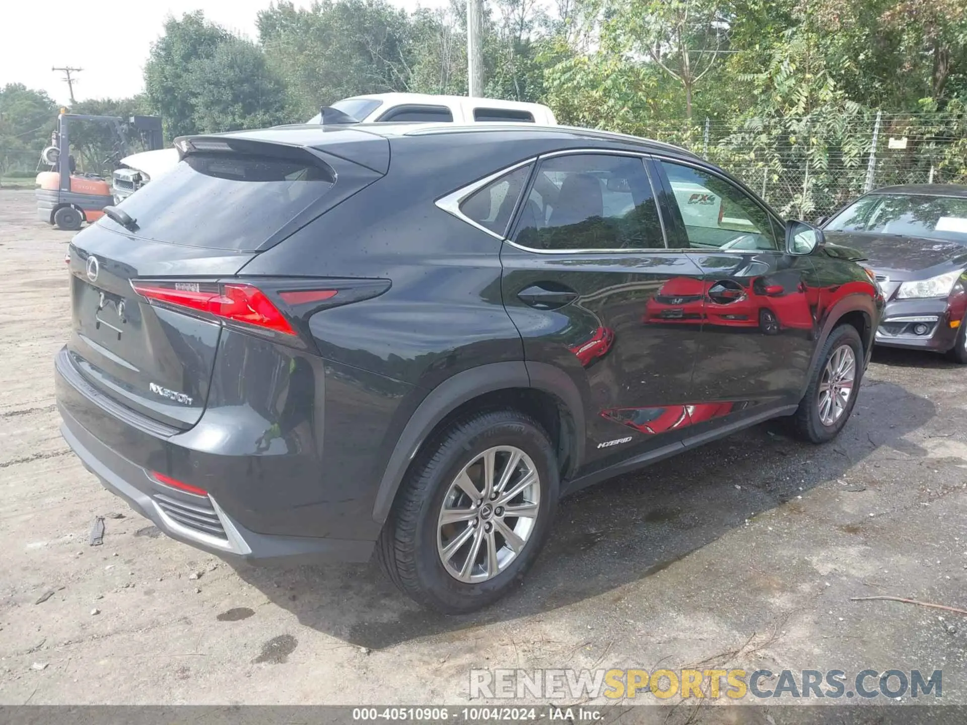 4 Photograph of a damaged car JTJDJRDZXM2150748 LEXUS NX 300H 2021