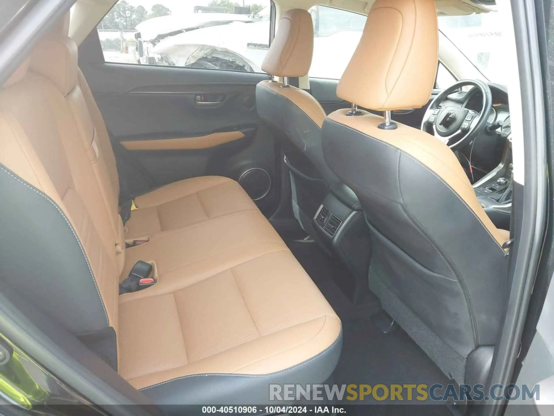 8 Photograph of a damaged car JTJDJRDZXM2150748 LEXUS NX 300H 2021