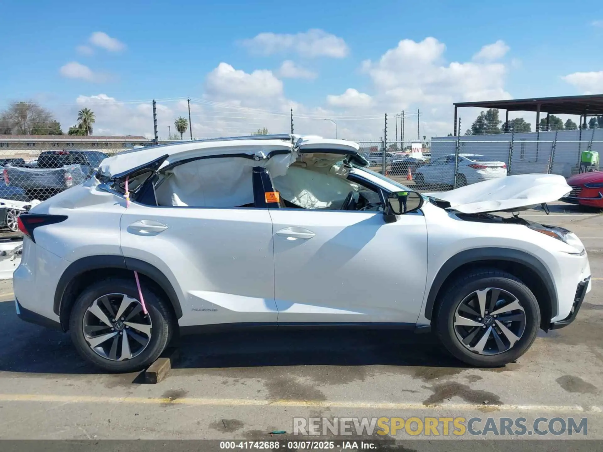 14 Photograph of a damaged car JTJGJRDZ3M2166674 LEXUS NX 300H 2021