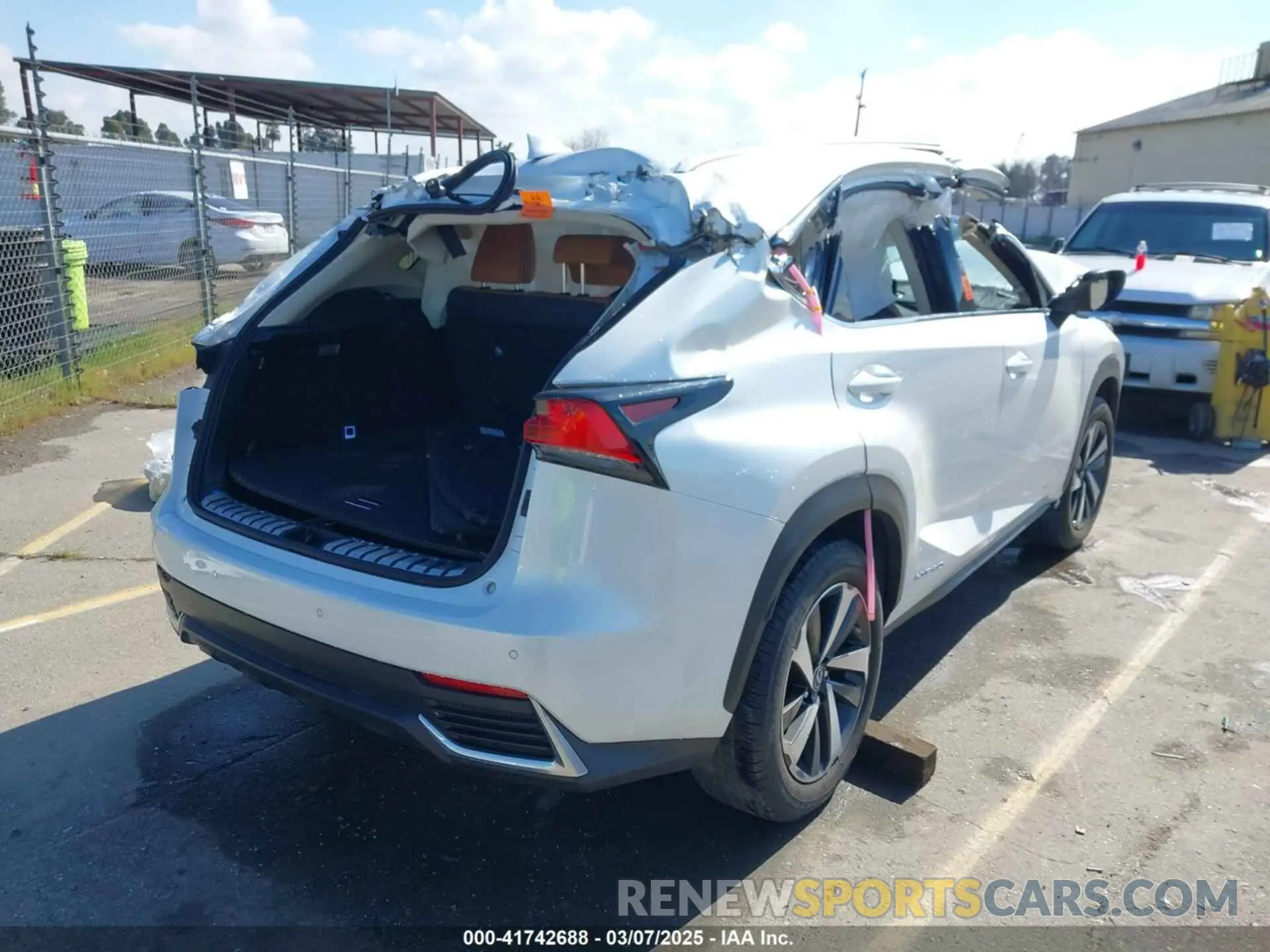 4 Photograph of a damaged car JTJGJRDZ3M2166674 LEXUS NX 300H 2021