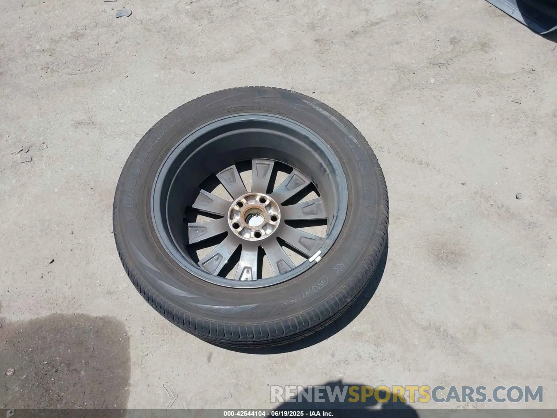 12 Photograph of a damaged car JTJSJRDZ0M2155402 LEXUS NX 300H 2021