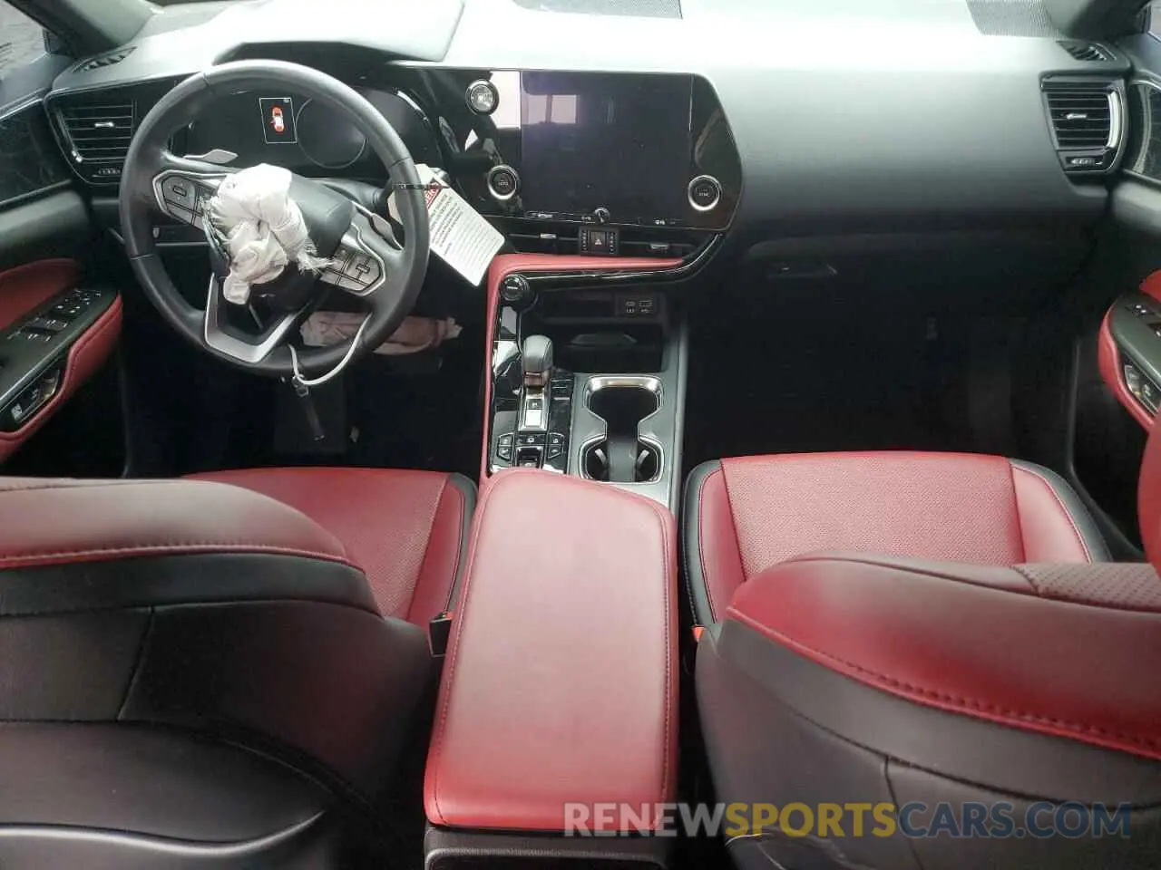 8 Photograph of a damaged car 2T2AGCEZ9NC010933 LEXUS NX 350 2022