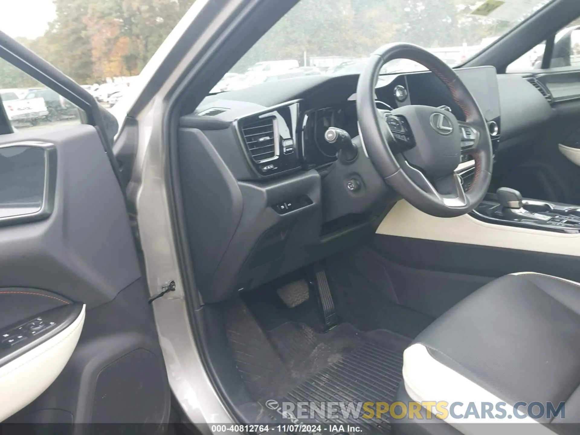 5 Photograph of a damaged car 2T2GGCEZ0NC007106 LEXUS NX 350 2022