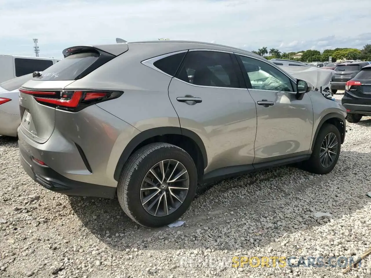3 Photograph of a damaged car 2T2GGCEZ1NC008202 LEXUS NX 350 2022