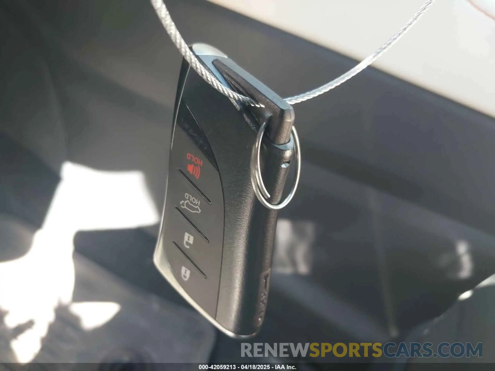 11 Photograph of a damaged car 2T2GGCEZ2NC004465 LEXUS NX 350 2022