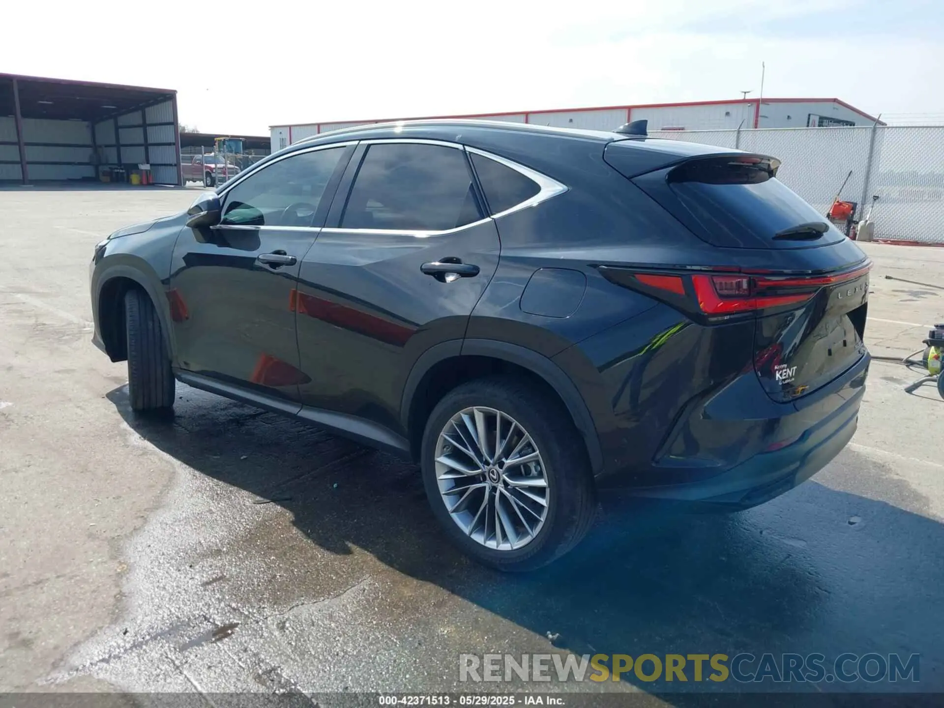 3 Photograph of a damaged car 2T2GGCEZ4NC003026 LEXUS NX 350 2022