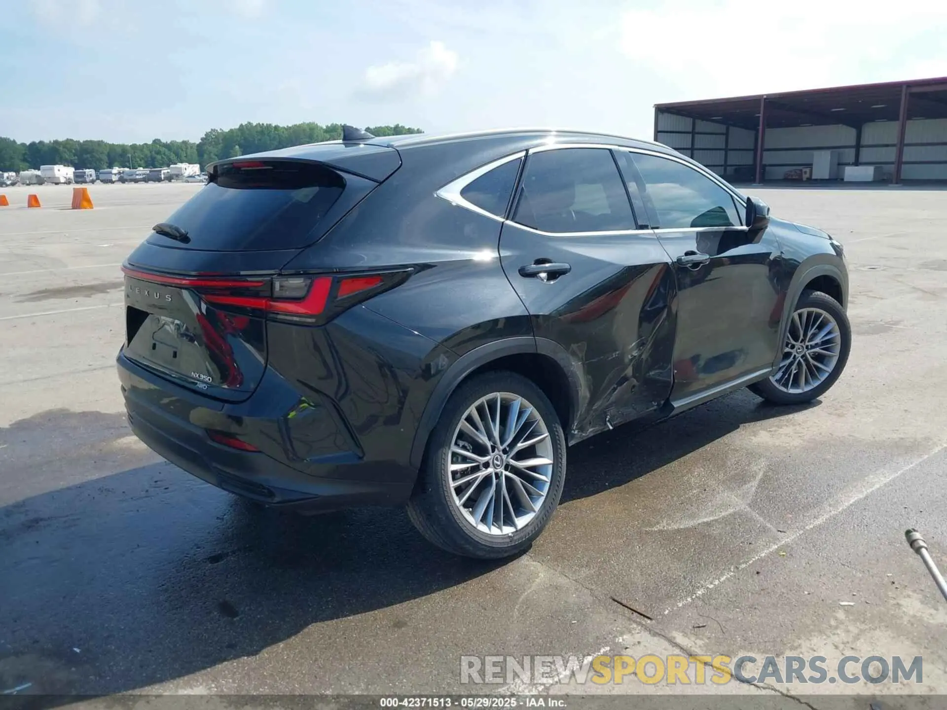 4 Photograph of a damaged car 2T2GGCEZ4NC003026 LEXUS NX 350 2022